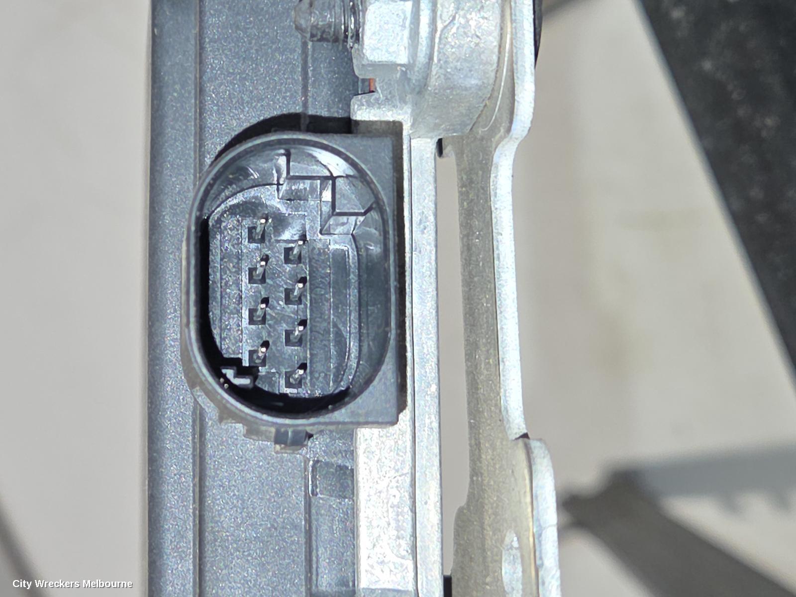 MERCEDES EQA REVERSE CAMERA, H243, 01/2021 ONWARDS