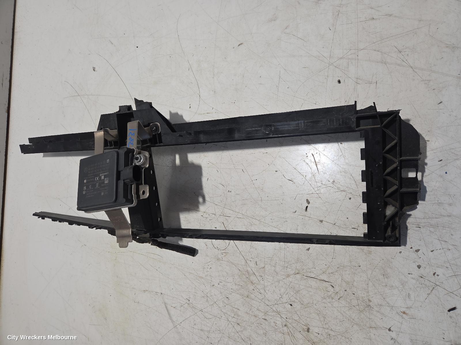 MERCEDES EQA REVERSE CAMERA, H243, 01/2021 ONWARDS
