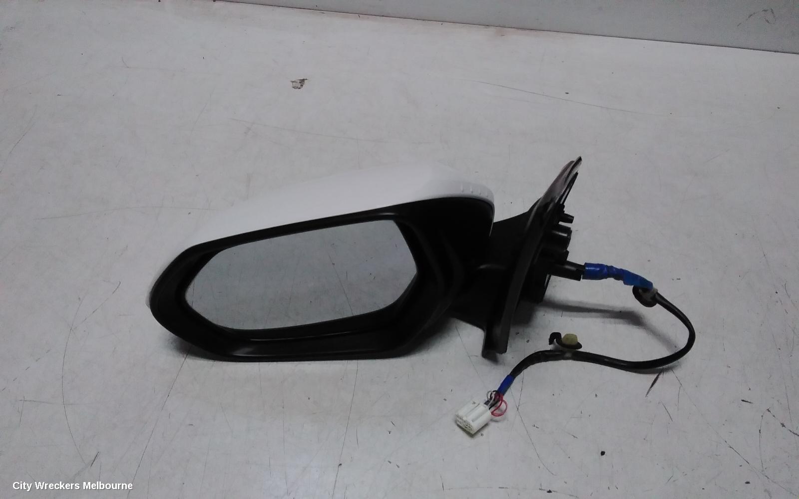 TOYOTA YARIS LEFT DOOR MIRROR, XP210 SERIES, W/ AUTO POWER FOLD, NON BLIND SPOT TYPE, COLOUR CODED, 04/2020 ONWARDS