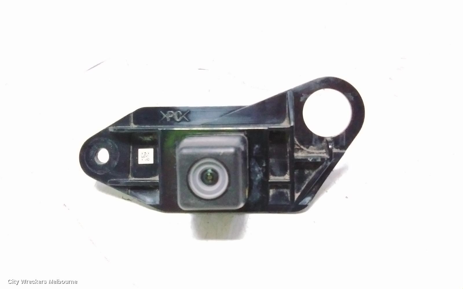 TOYOTA HIACE REVERSE CAMERA, REVERSE CAMERA, TRH/KDH, 03/2005 - 04/2019