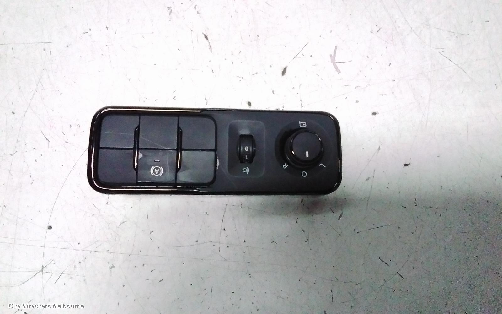 LDV T60, MIRROR SWITCH, SK8C, 07/2017 ONWARDS, MIRROR SWITCH AND PANEL: 150010