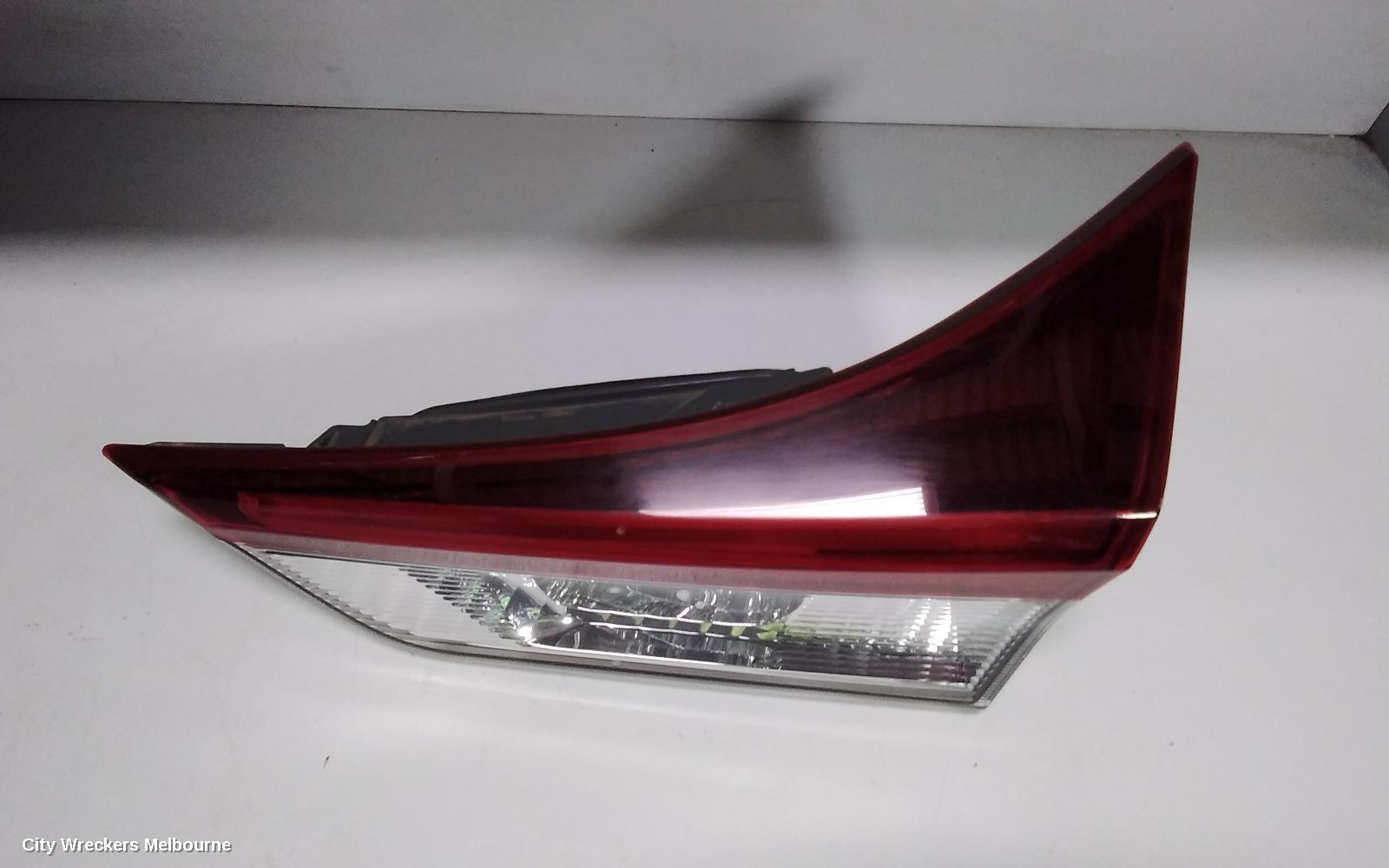 TOYOTA COROLLA REAR GARNISH, TAILGATE LAMP (RH SIDE), ZRE182R/ZWE186R, HATCH, 03/2015 - 06/2018