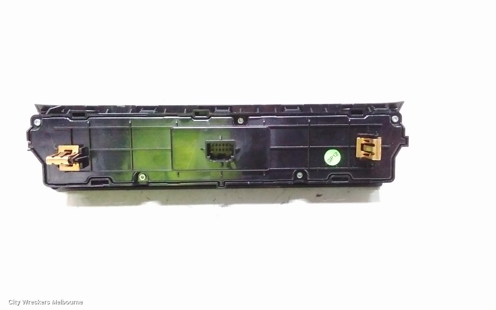 MG ZS HEATER/AC CONTROLS, AZS1, NON CLIMATE CONTROL, 7 BUTTON TYPE, ZST, 01/2020 - 06/2025