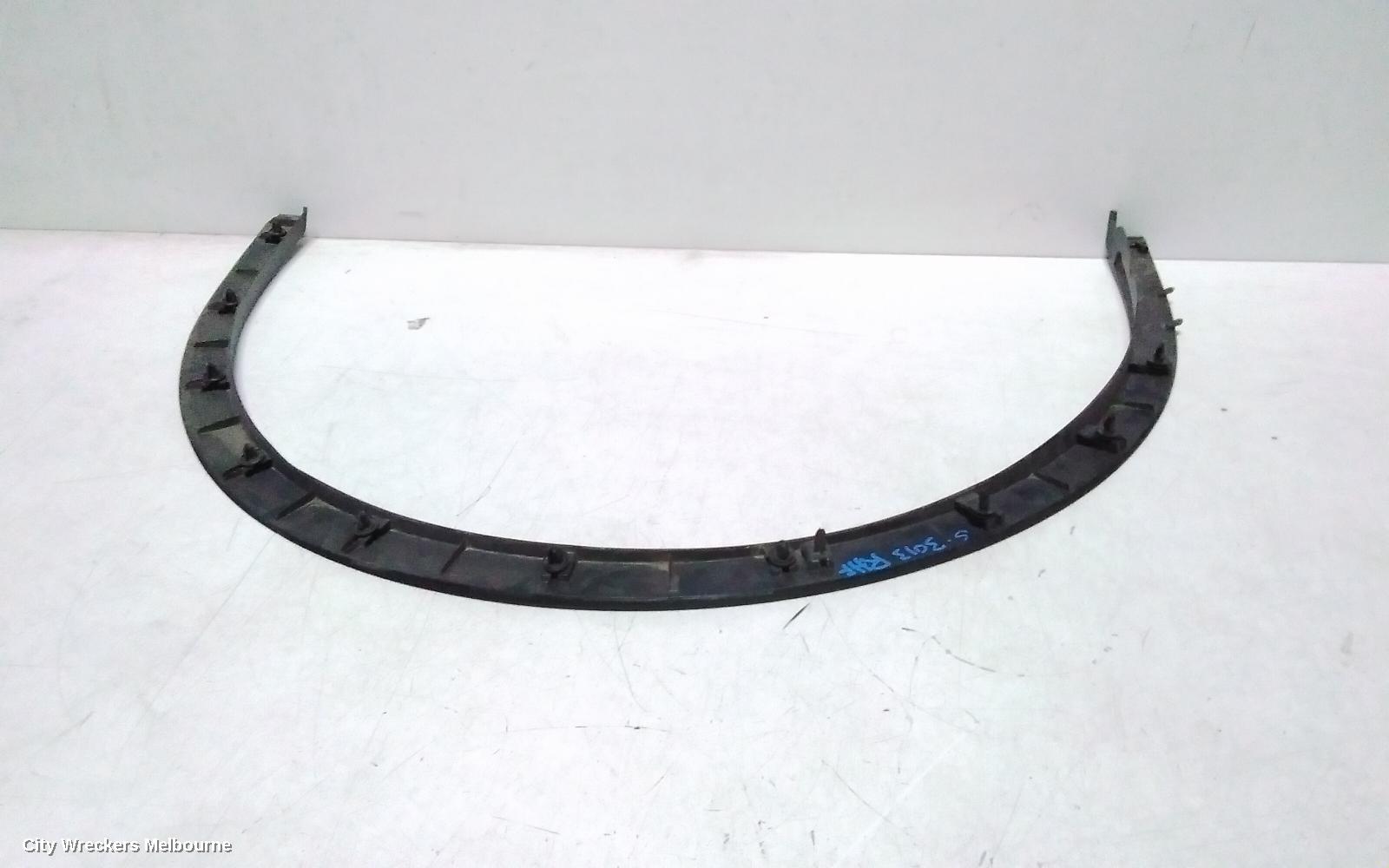 TESLA MODEL Y WHEEL ARCH FLARE, 1ST GEN, RH FRONT, 03/2022 - 02/2025