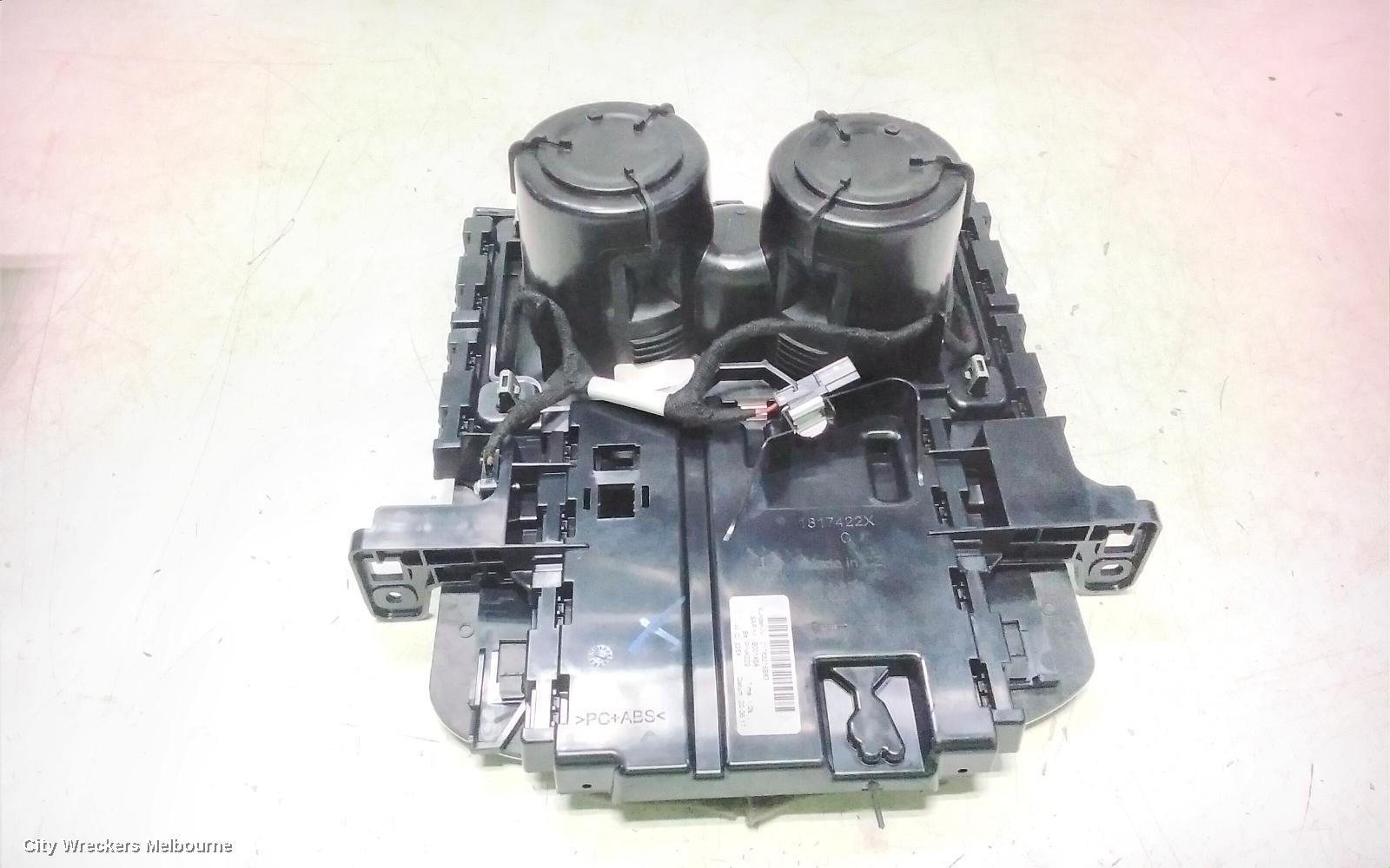 ALFA ROMEO GIULIA CONSOLE, 952, 05/2016 ONWARDS