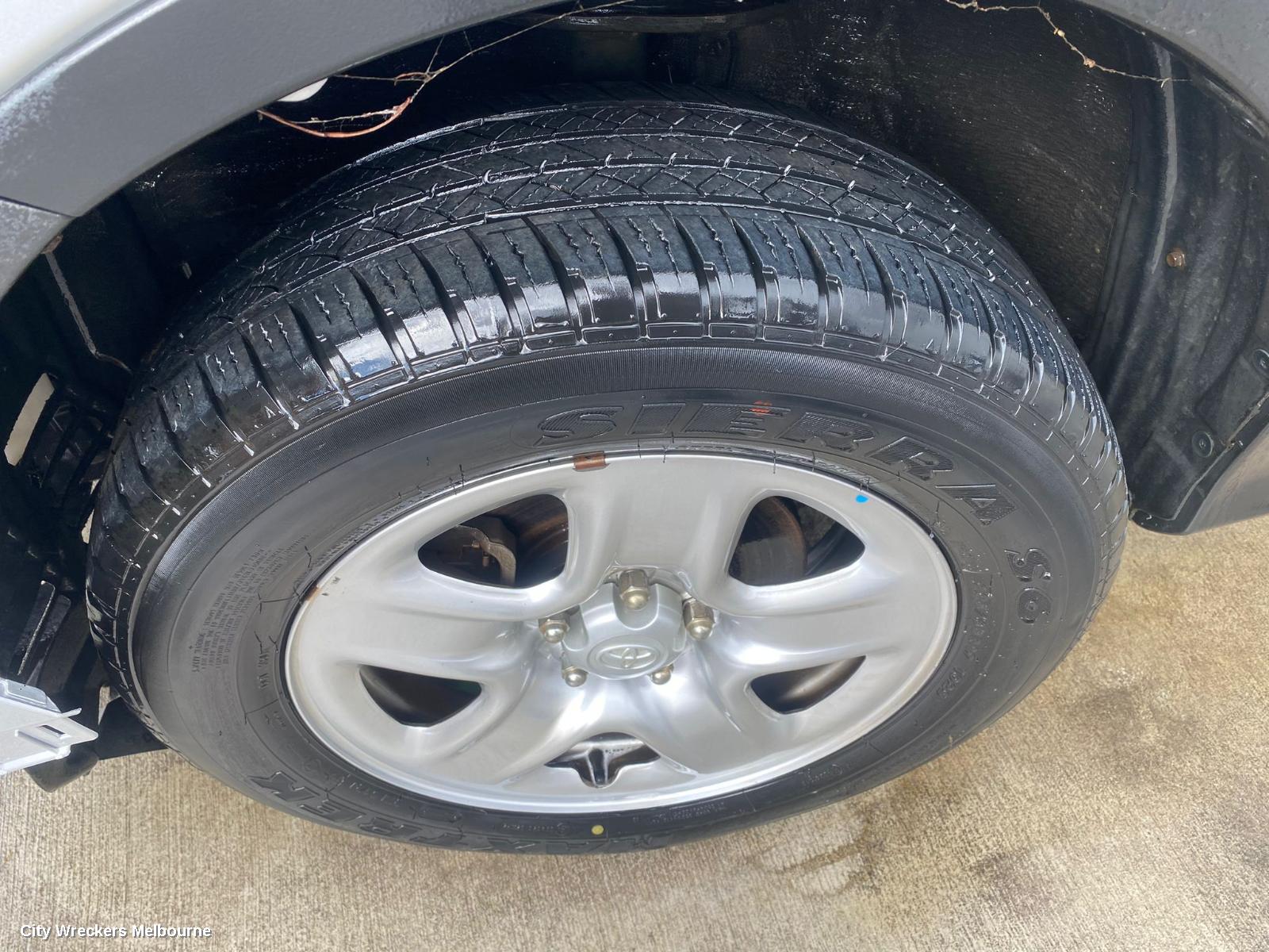 TOYOTA RAV4 RIGHT GUARD LINER, XA40, 12/2012 - 11/2018