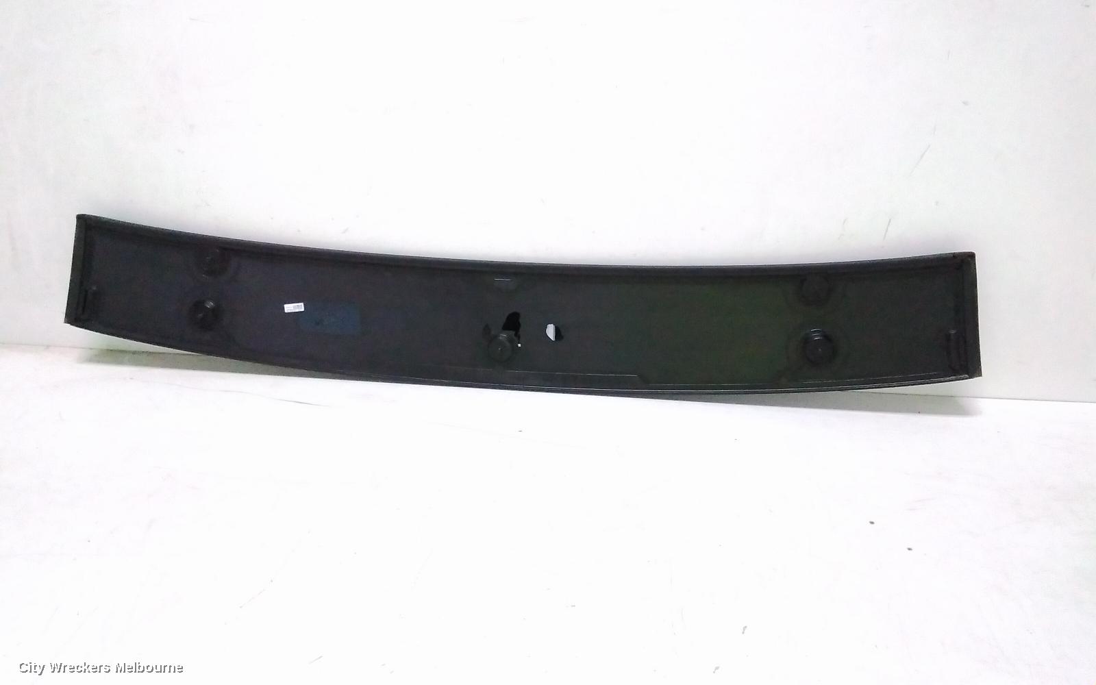 VOLKSWAGEN GOLF TRIM PANEL, GEN 8, 09/2020 ONWARDS