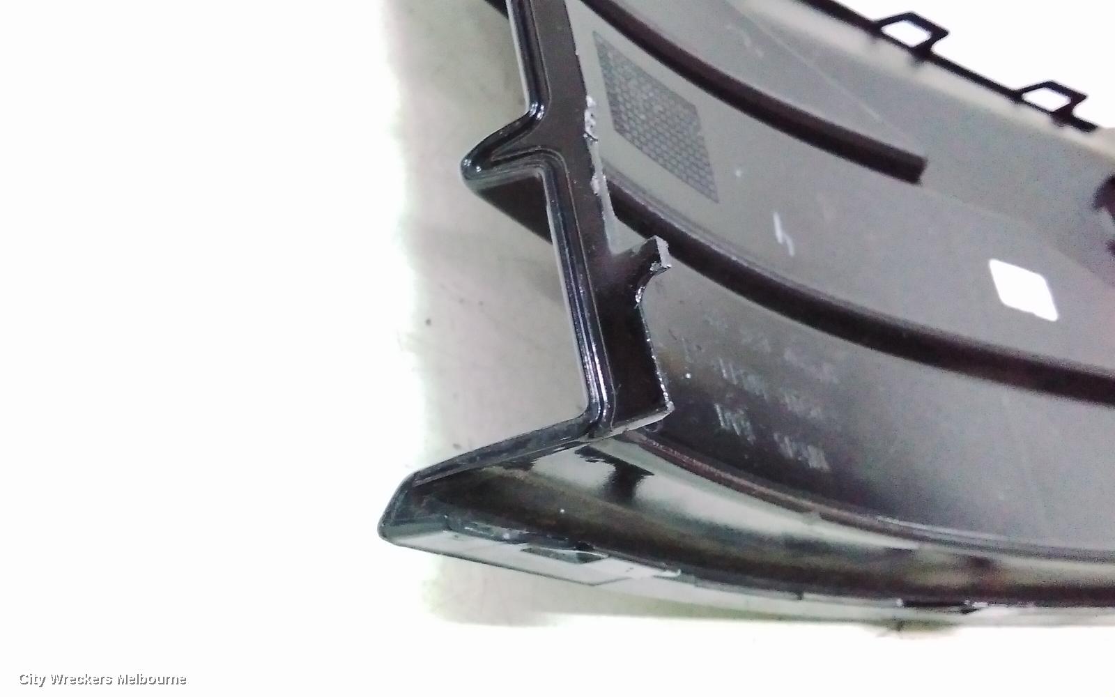 VOLKSWAGEN GOLF GRILLE, GEN 8, BUMPER GRILLE (RH SIDE), R-LINE, 09/2020 - 06/2024