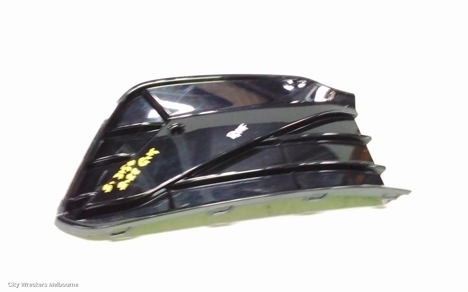 VOLKSWAGEN GOLF GRILLE, GEN 8, BUMPER GRILLE (RH SIDE), R-LINE, 09/2020 - 06/2024