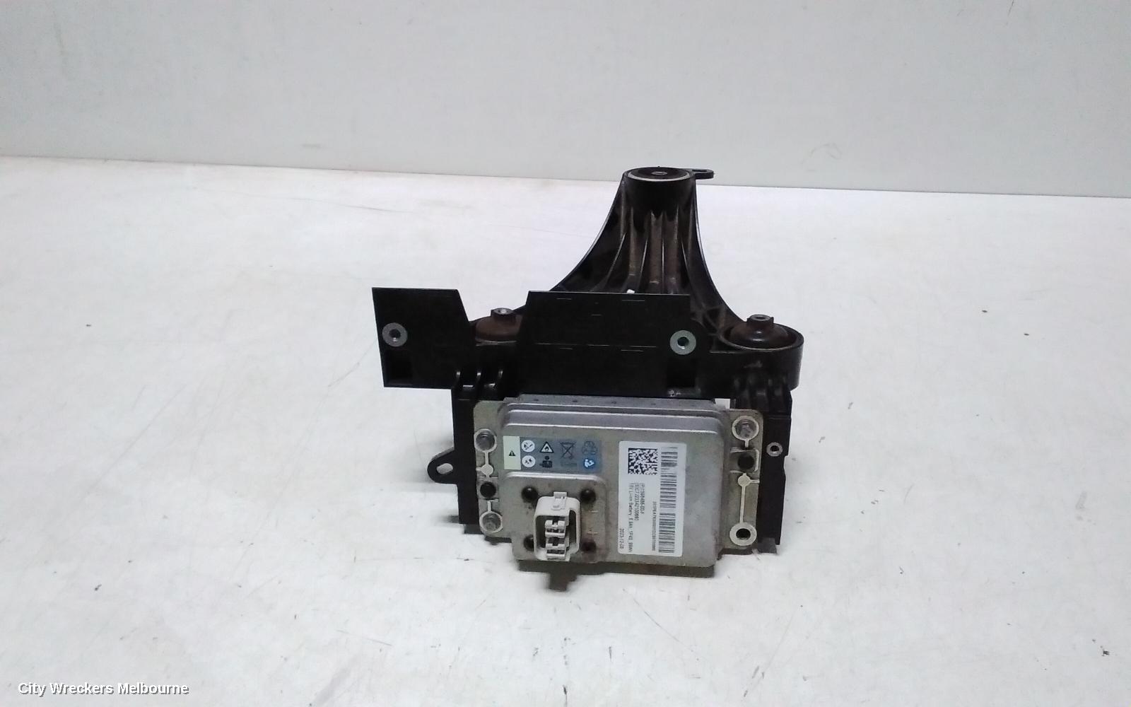 TESLA MODEL Y BATTERY, 1ST GEN, 16V VOLT BATTERY, 03/2022 ONWARDS