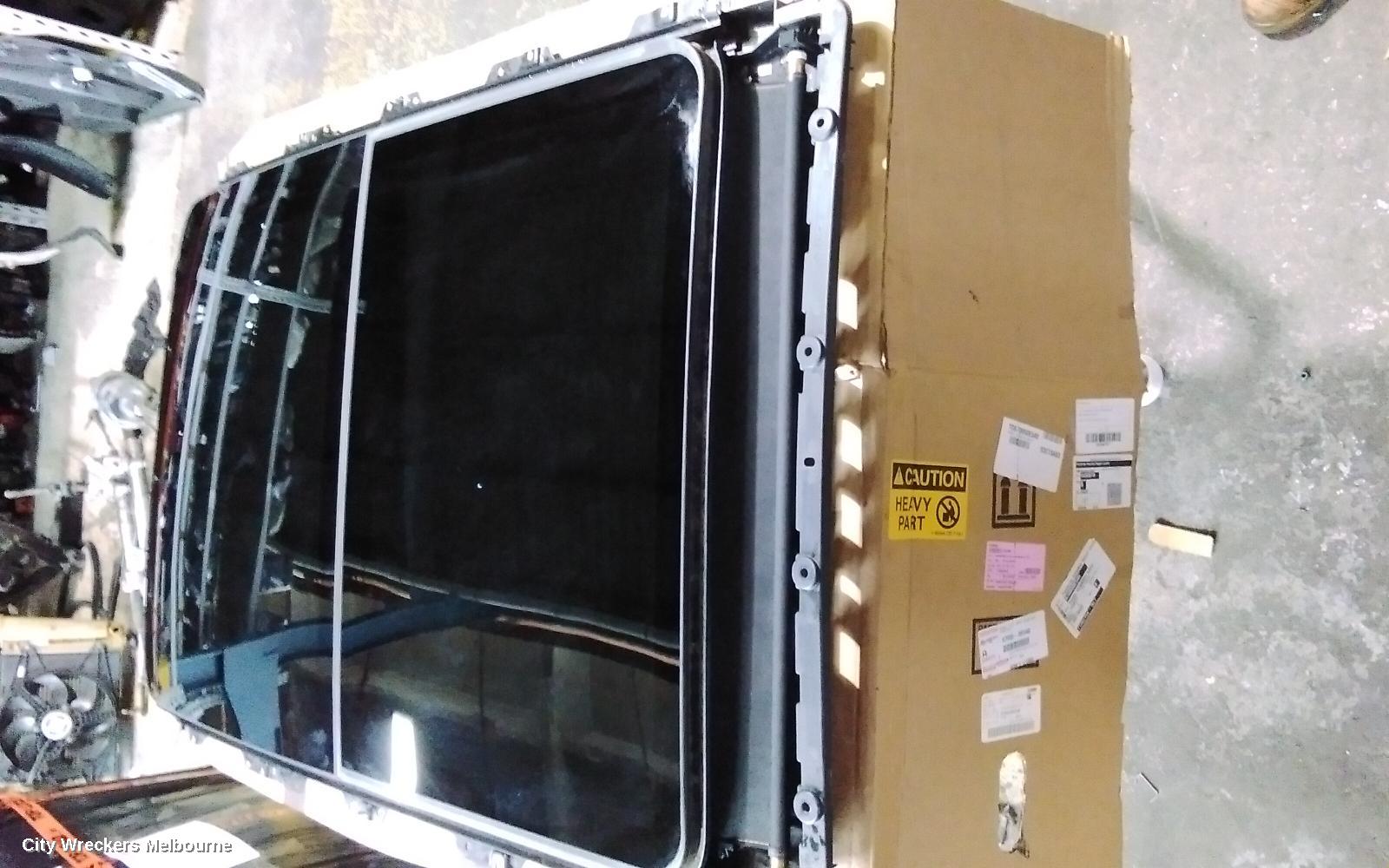 BYD ATTO 3 ROOF GLASS/SUNROOF/T, 2ND GEN, 03/2022 ONWARDS
