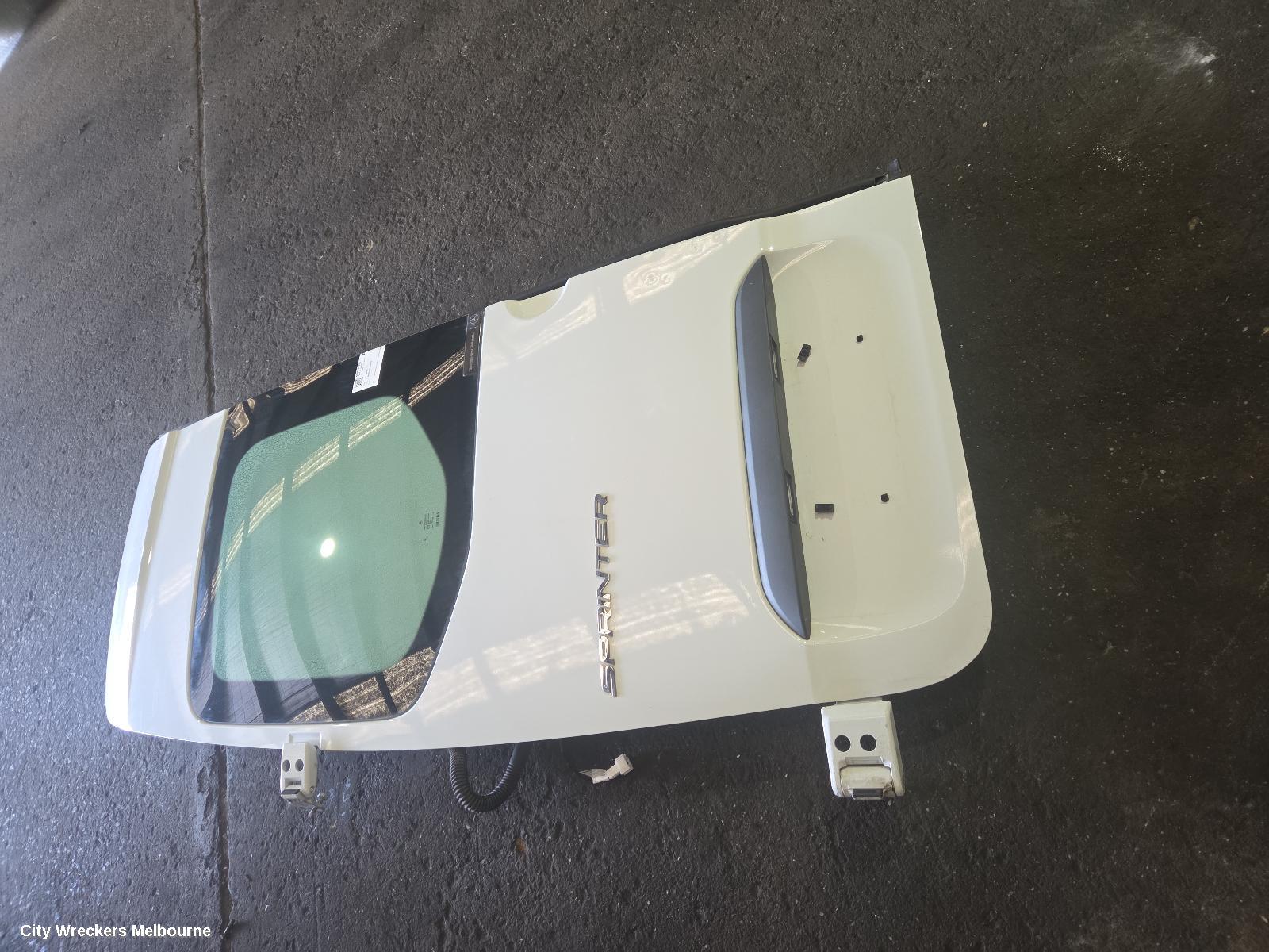 MERCEDES SPRINTER BOOTLID/TAILGATE, VS30, BARN DOOR (LH SIDE), HIGH ROOF, RWD, 05/2018 ONWARDS