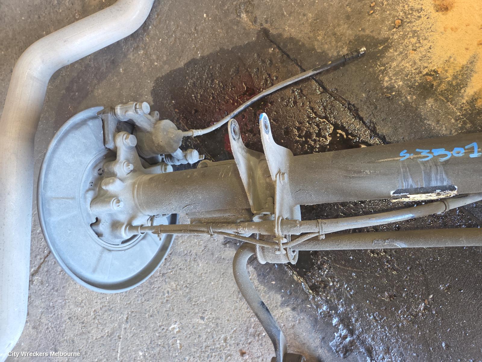MERCEDES SPRINTER REAR DIFF ASSEMBLY, VS30, SINGLE REAR WHEEL, RATIO 4.727, 05/2018 ONWARDS