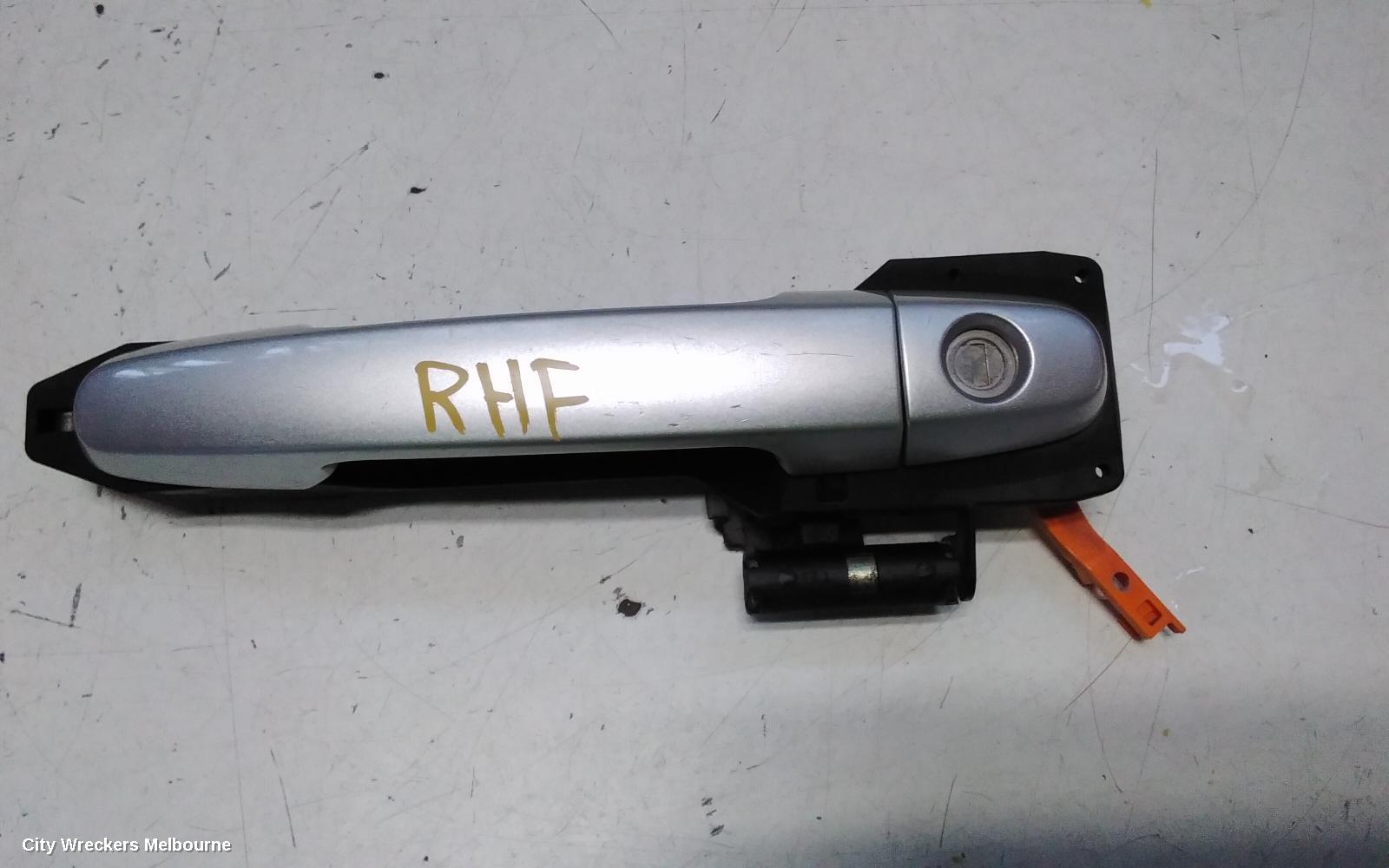 TOYOTA RAV4 DOOR HANDLE, OUTER, RH FRONT, ACA2#R, 07/2000 - 10/2005