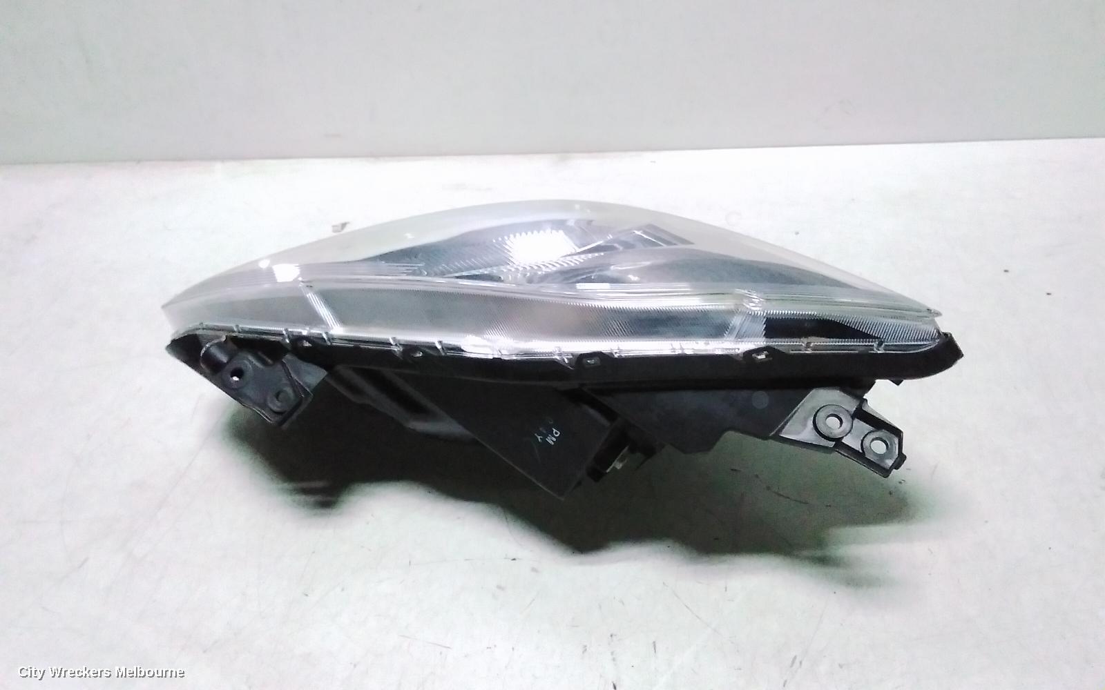 SUZUKI SWIFT RIGHT HEADLAMP, AZ, HALOGEN TYPE, 04/2017 - 03/2025