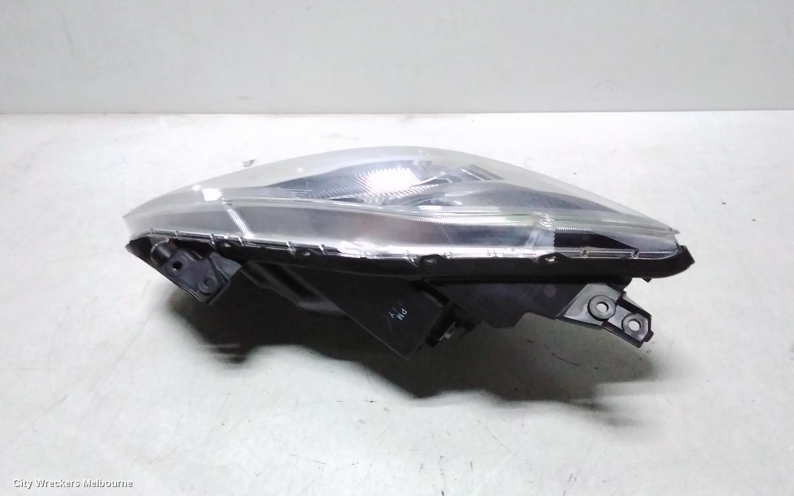 SUZUKI SWIFT RIGHT HEADLAMP, AZ, HALOGEN TYPE, 04/2017 - 03/2025