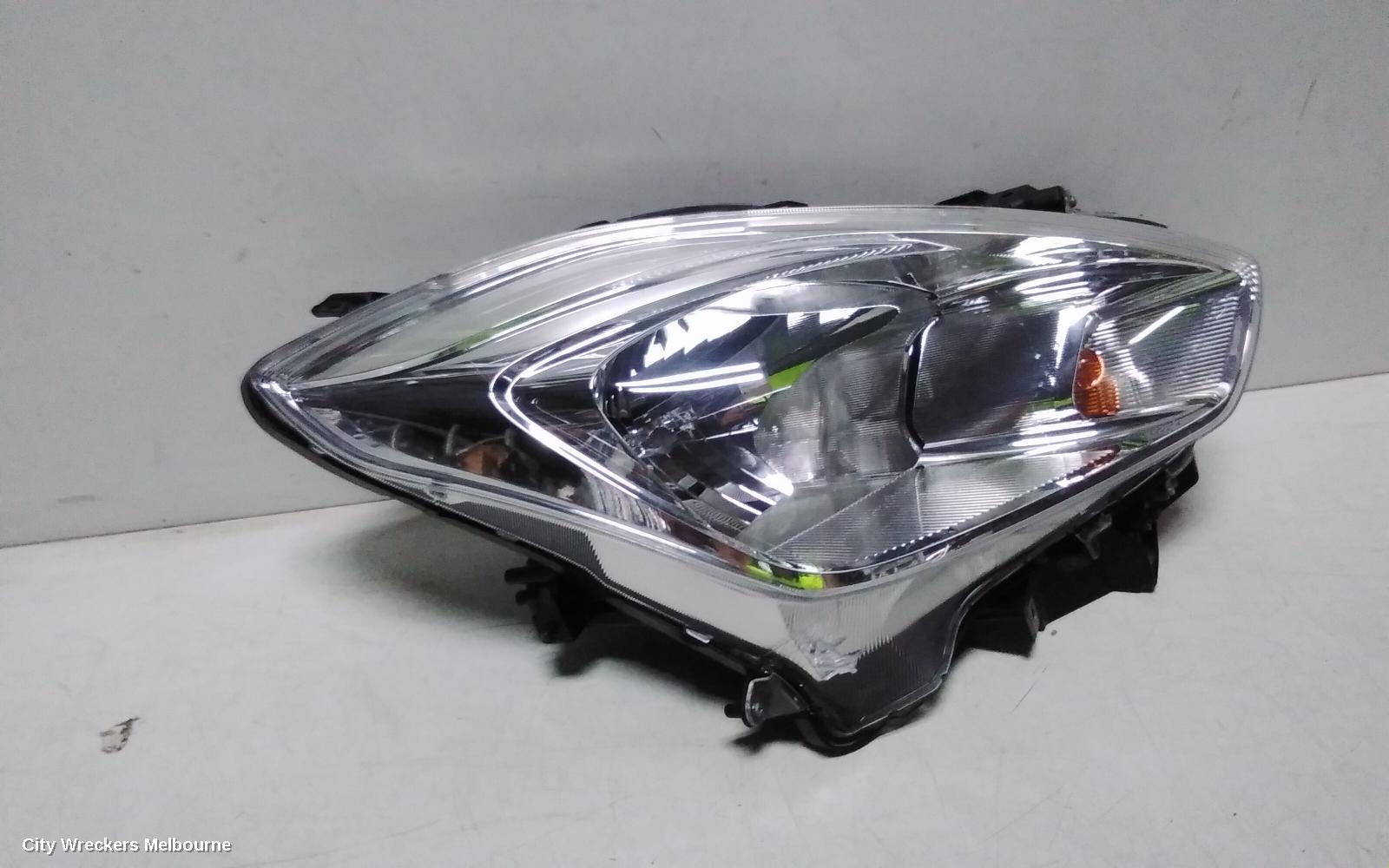 SUZUKI SWIFT RIGHT HEADLAMP, AZ, HALOGEN TYPE, 04/2017 - 03/2025