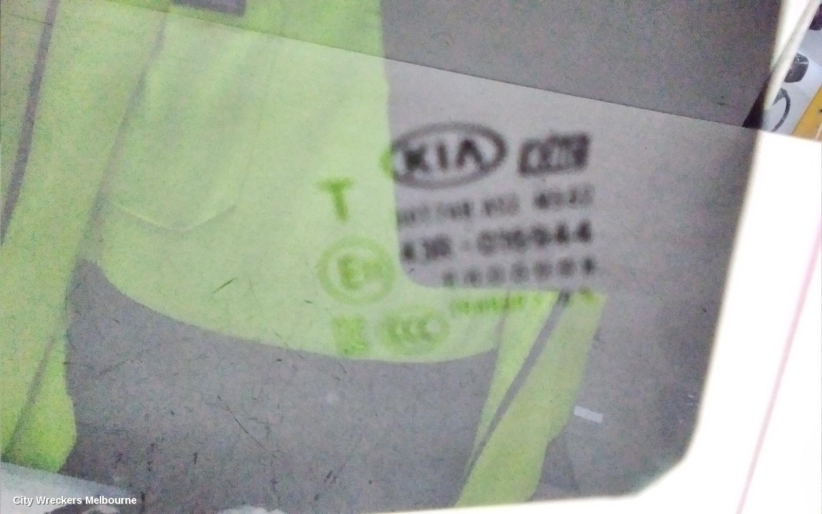 KIA SORENTO LEFT REAR DOOR WINDOW, MQ4, PRIVACY TINT TYPE, 02/2020 ONWARDS