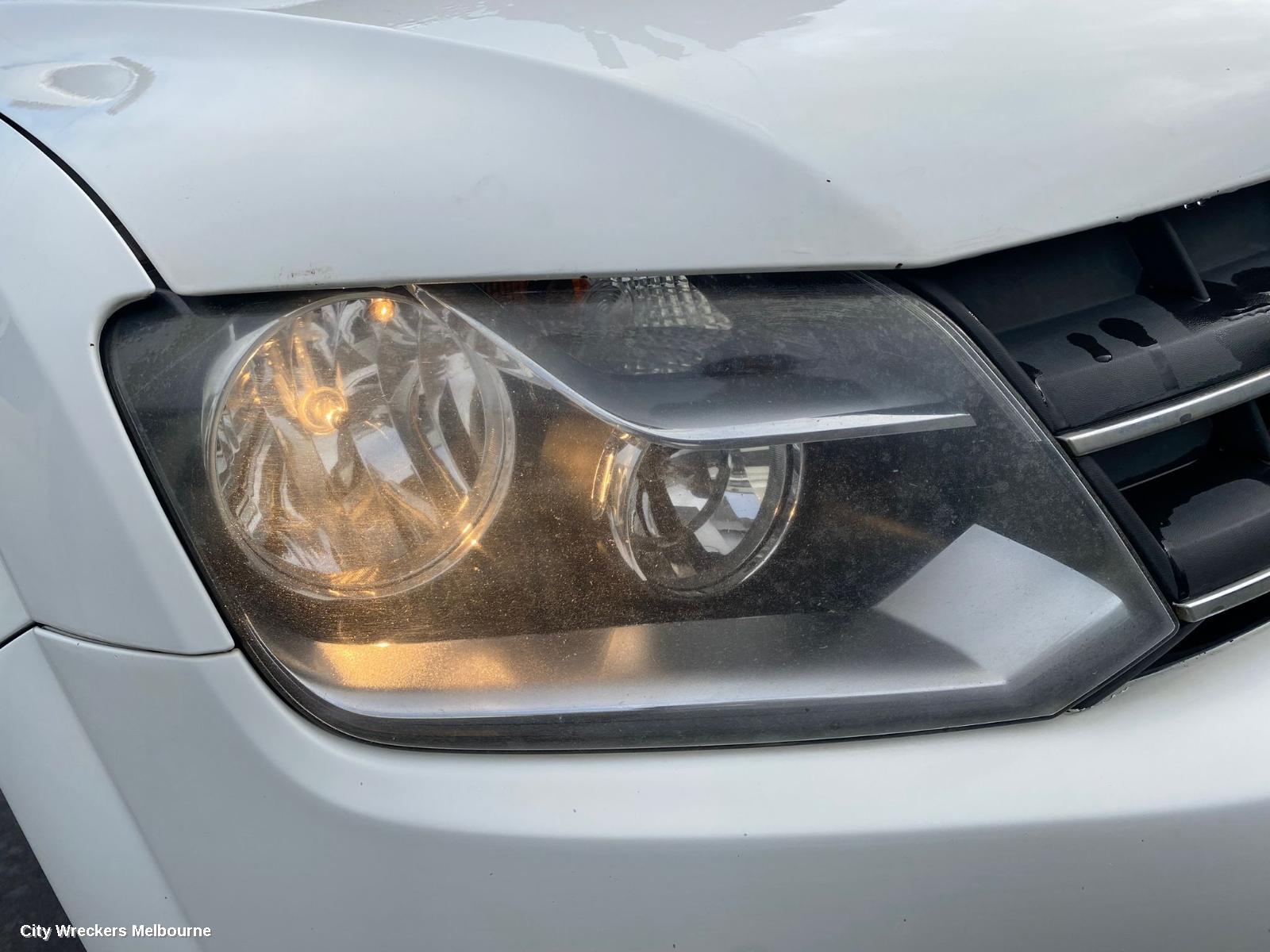 VOLKSWAGEN AMAROK LEFT HEADLAMP, 2H, HALOGEN TYPE, 10/2010 - 09/2022