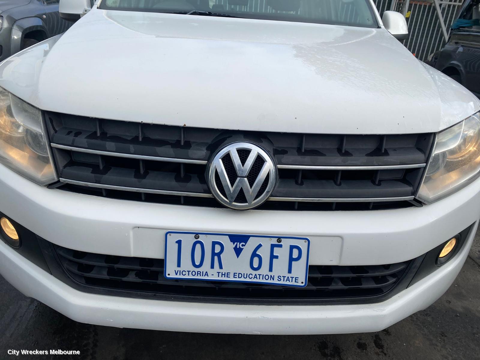 VOLKSWAGEN AMAROK LEFT HEADLAMP, 2H, HALOGEN TYPE, 10/2010 - 09/2022
