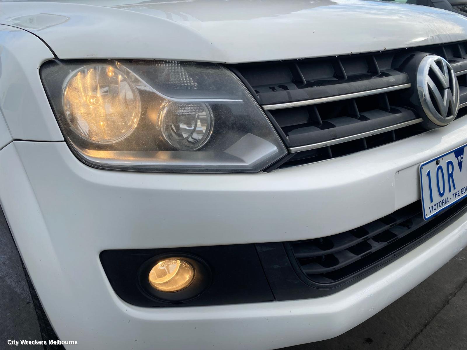 VOLKSWAGEN AMAROK LEFT HEADLAMP, 2H, HALOGEN TYPE, 10/2010 - 09/2022
