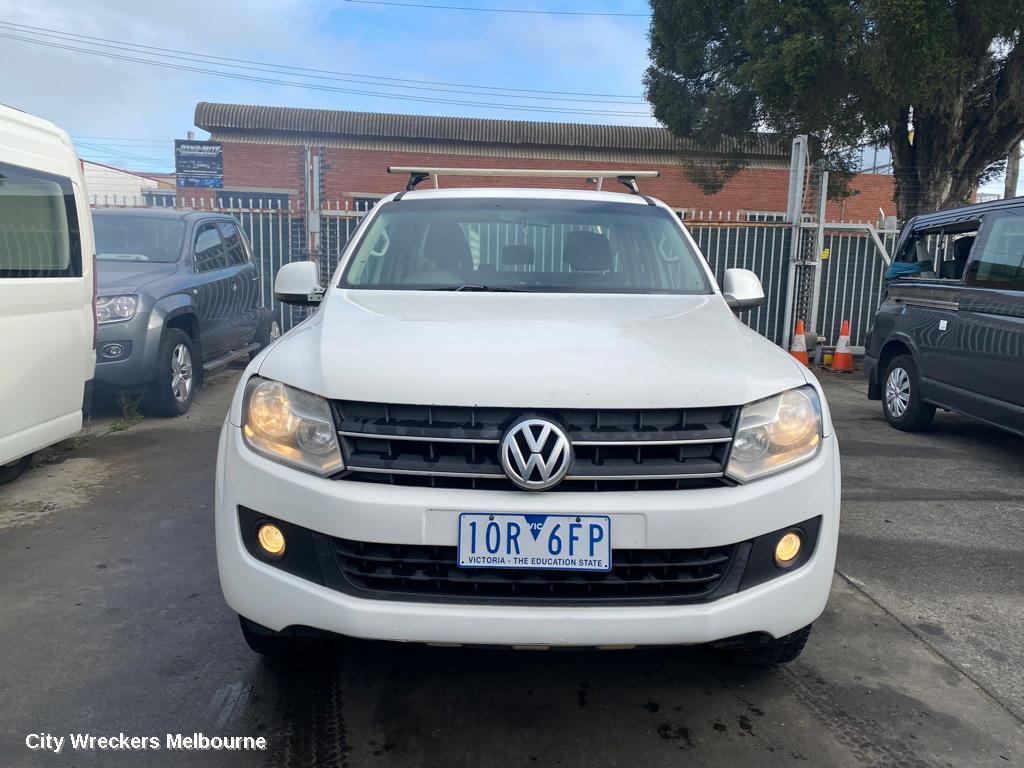 VOLKSWAGEN AMAROK LEFT HEADLAMP, 2H, HALOGEN TYPE, 10/2010 - 09/2022