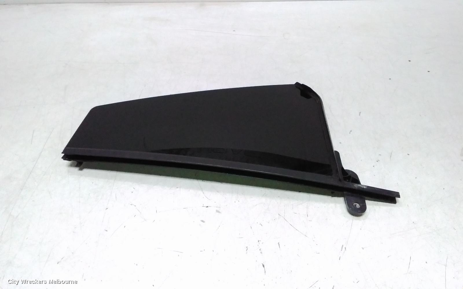 VOLKSWAGEN TIGUAN LEFT REAR 1/4 DOOR GLASS, 5NA, 06/2016 - 02/2024