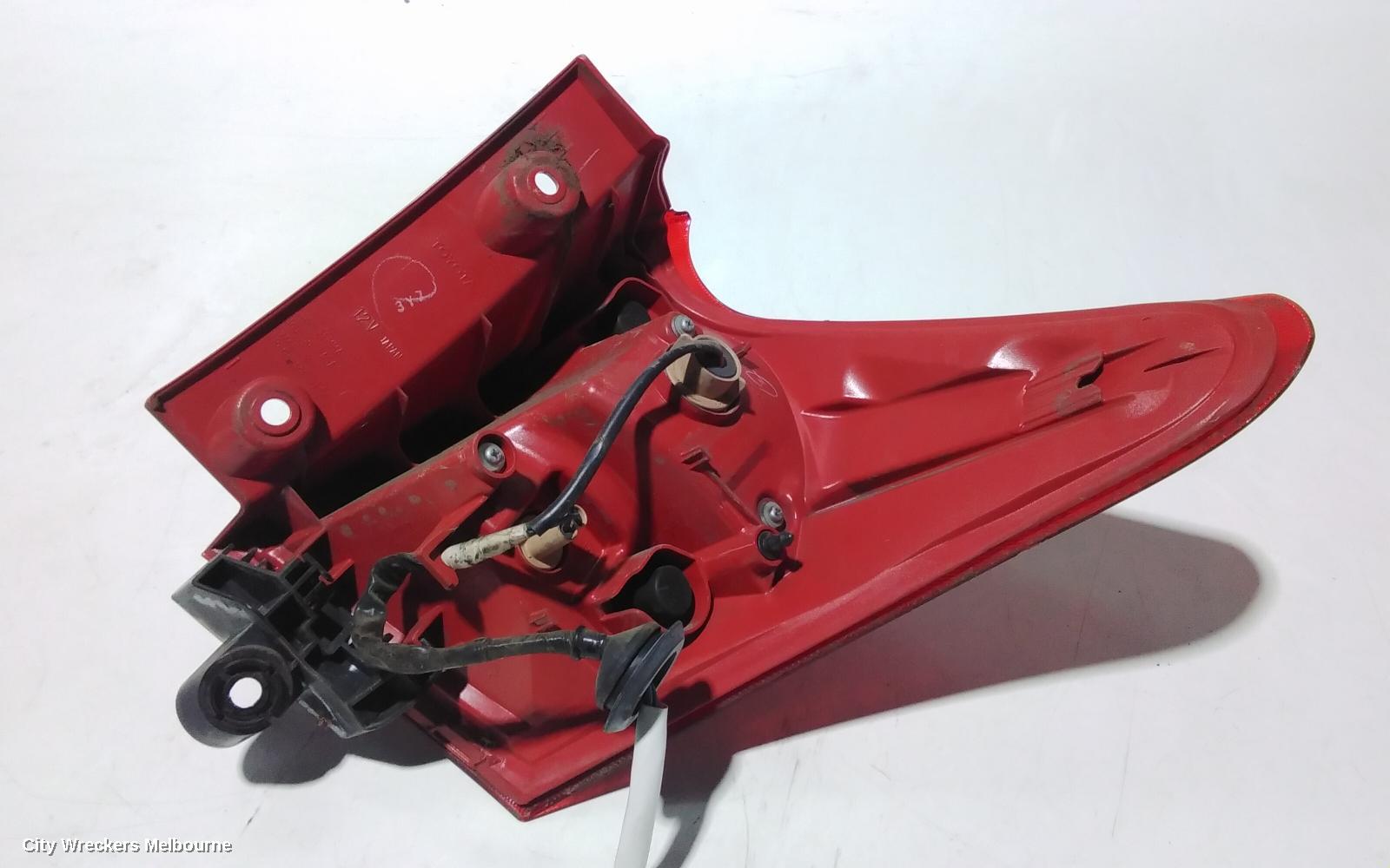 TOYOTA COROLLA LEFT TAILLIGHT, ZRE182R, HATCH, 10/2012 - 03/2015