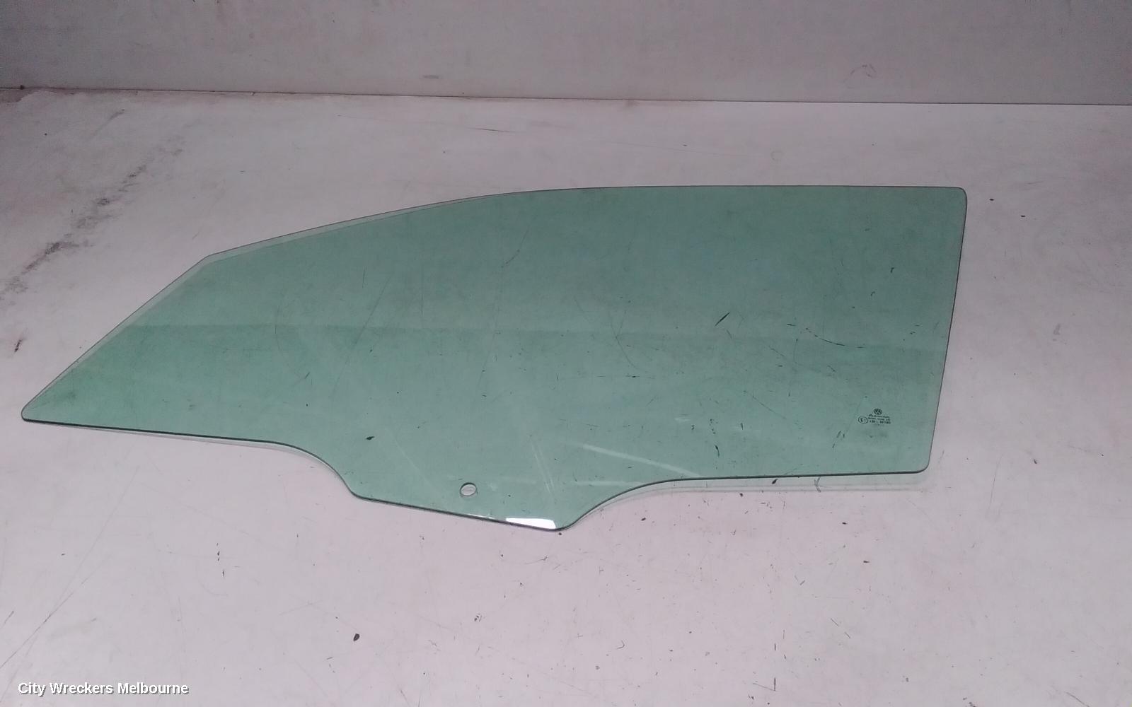 VOLKSWAGEN AMAROK LEFT FRONT DOOR WINDOW, 2H, 10/2010 - 09/2022