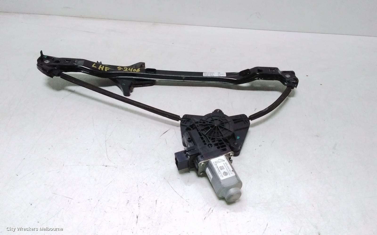 VOLKSWAGEN AMAROK LEFT FRONT WINDOW REG/MOTOR, 2H, 10/2010 - 09/2022