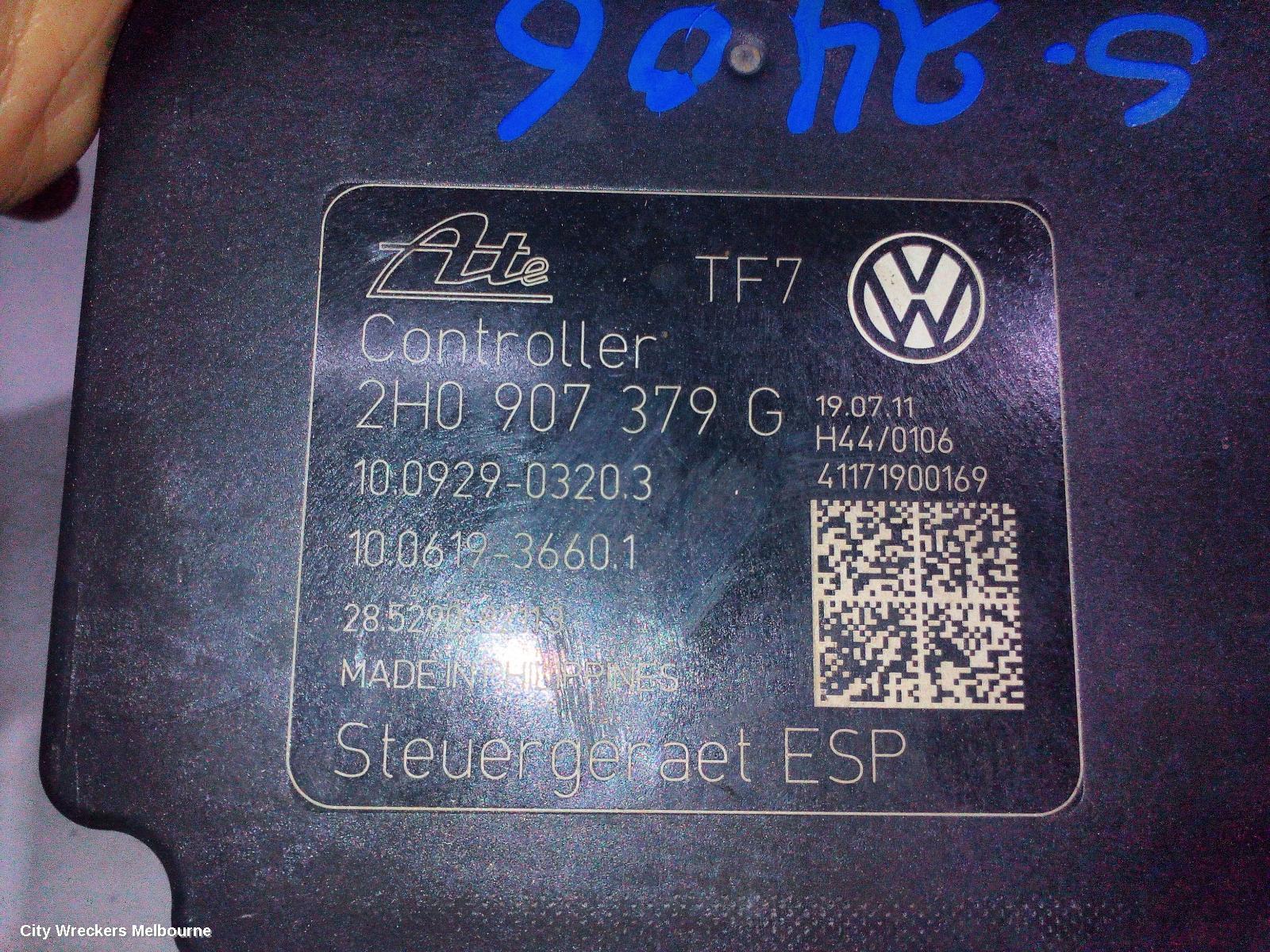 VOLKSWAGEN AMAROK ABS PUMP/MODULATOR, 2H, P/N 2H0907379G, 10/2010 - 09/2022