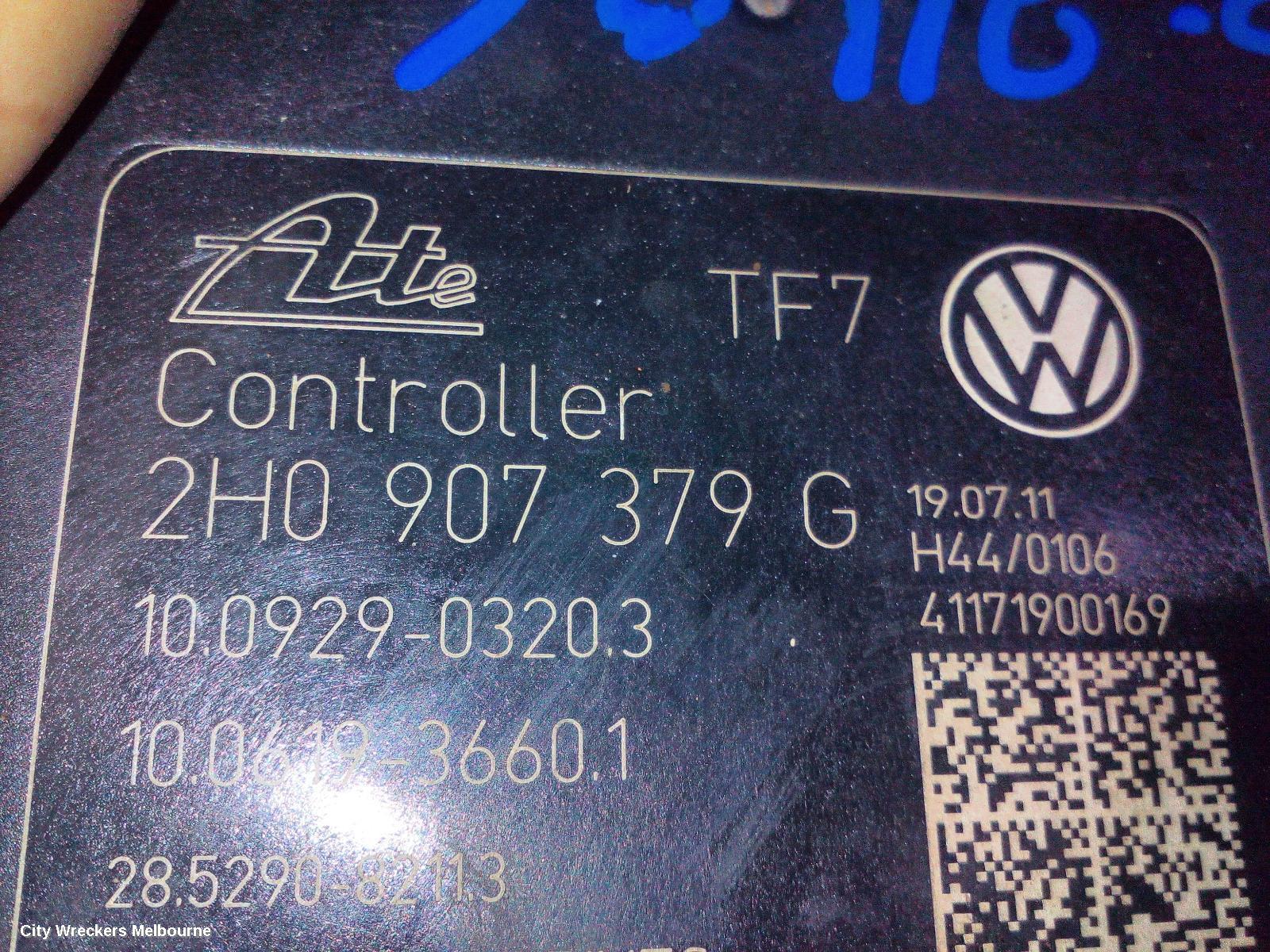 VOLKSWAGEN AMAROK ABS PUMP/MODULATOR, 2H, P/N 2H0907379G, 10/2010 - 09/2022