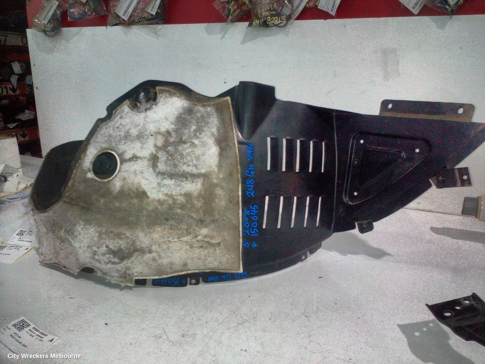 LDV G10 RIGHT GUARD LINER, SV7A/SV7C, FRONT, WAGON/VAN, 04/2015 ONWARDS