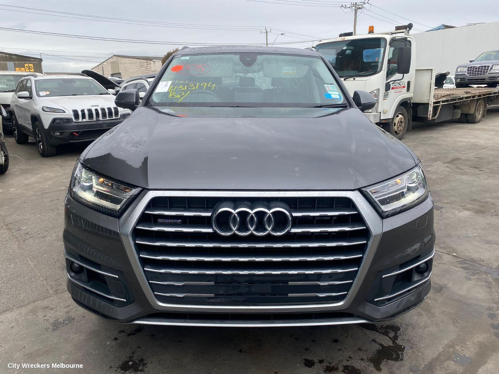 AUDI Q7 LEFT FRONT HUB ASSEMBLY, 4M, 07/2015 ONWARDS