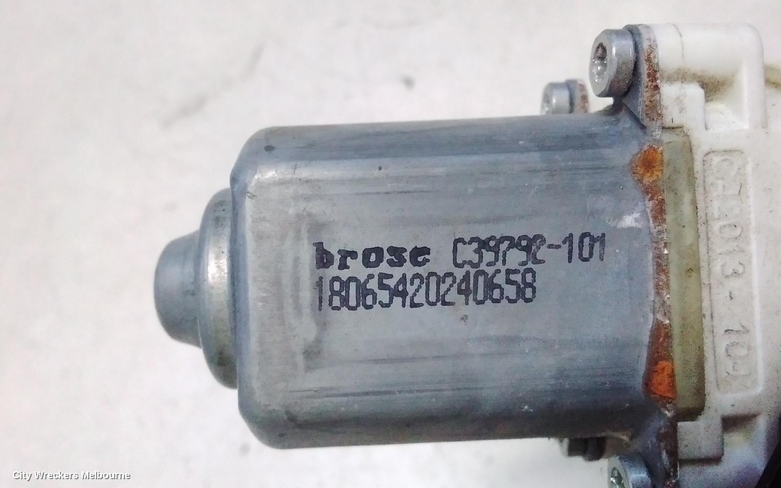 LAND ROVER DISCOVERY SPORT RIGHT REAR WND REG/MOTOR, L550, 01/2015 ONWARDS