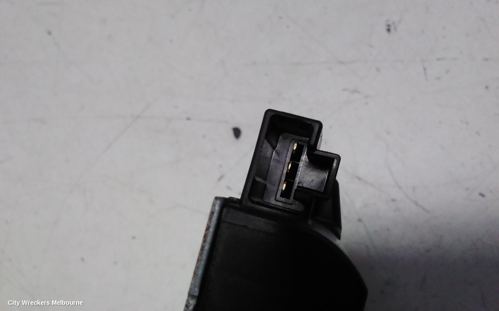 TOYOTA CAMRY DOOR/BOOT/GATE LOCK, BOOTLID LOCK, XV70, 09/2017 - 05/2024