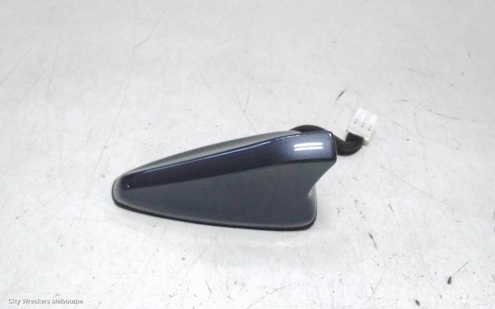 HYUNDAI SANTA FE ANTENNA, TM, SHARK FIN, 03/2018 - 10/2023