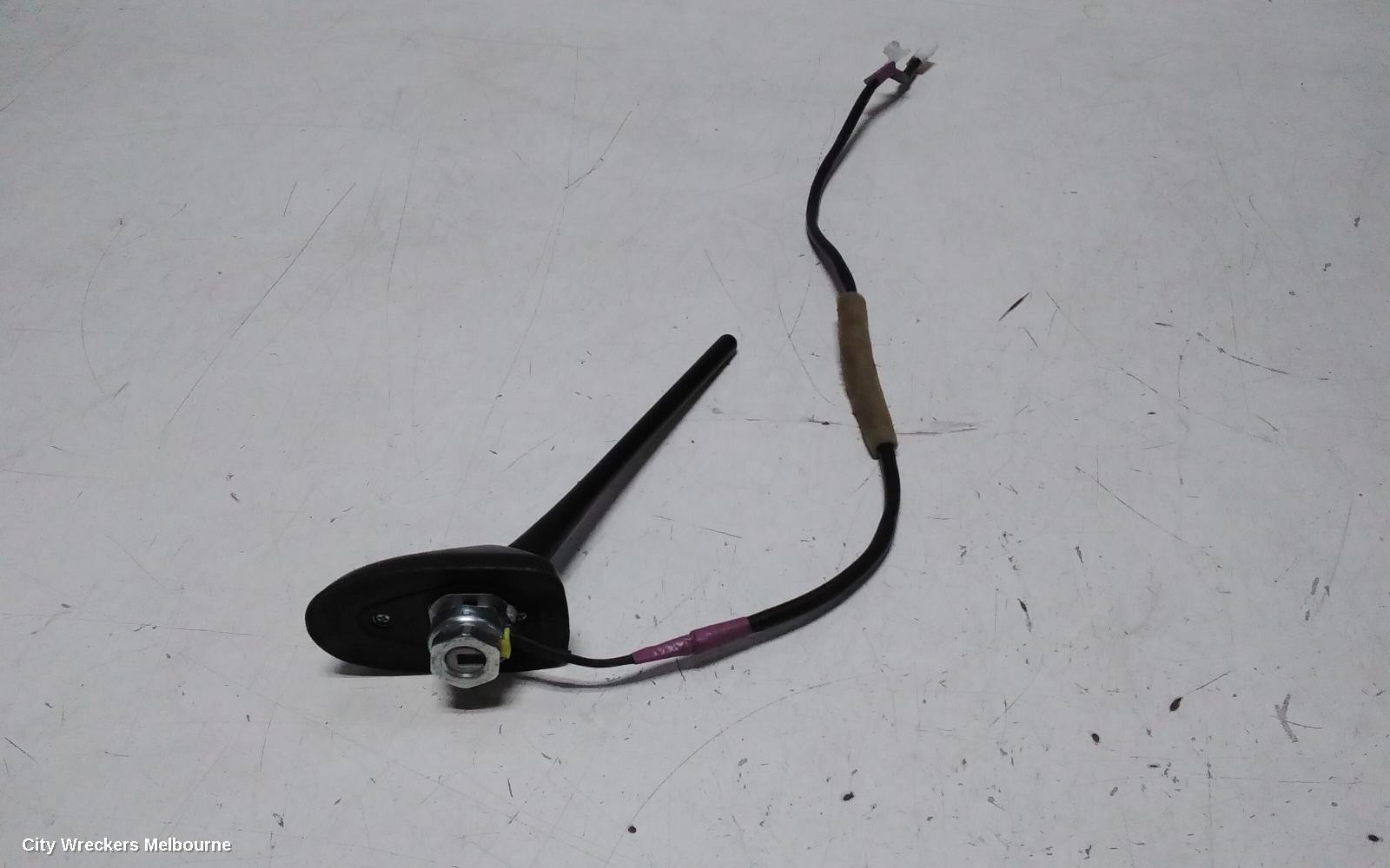 TOYOTA PRIUS ANTENNA, NHP10R, PRIUS C, 12/2011 - 03/2020
