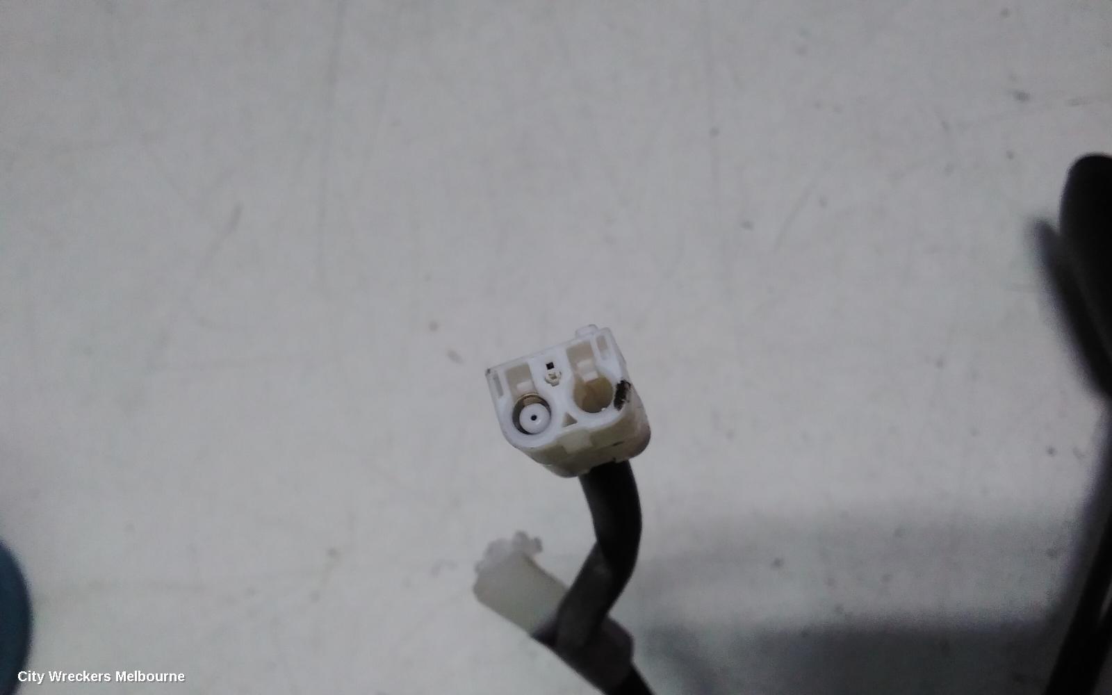 TOYOTA PRIUS ANTENNA, NHP10R, PRIUS C, 12/2011 - 03/2020