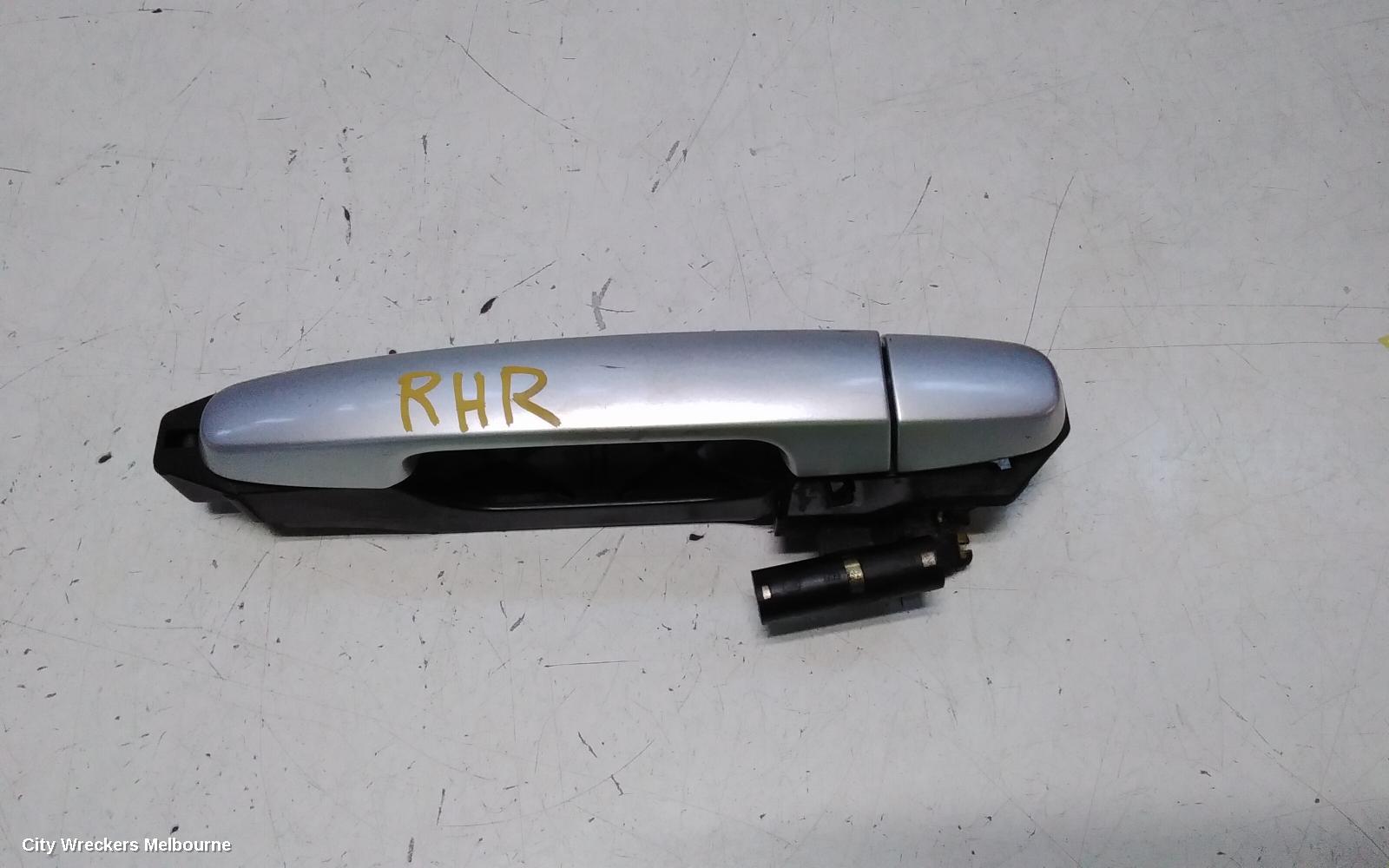 TOYOTA RAV4 DOOR HANDLE, OUTER, RH REAR, ACA2#R, 07/2000 - 10/2005