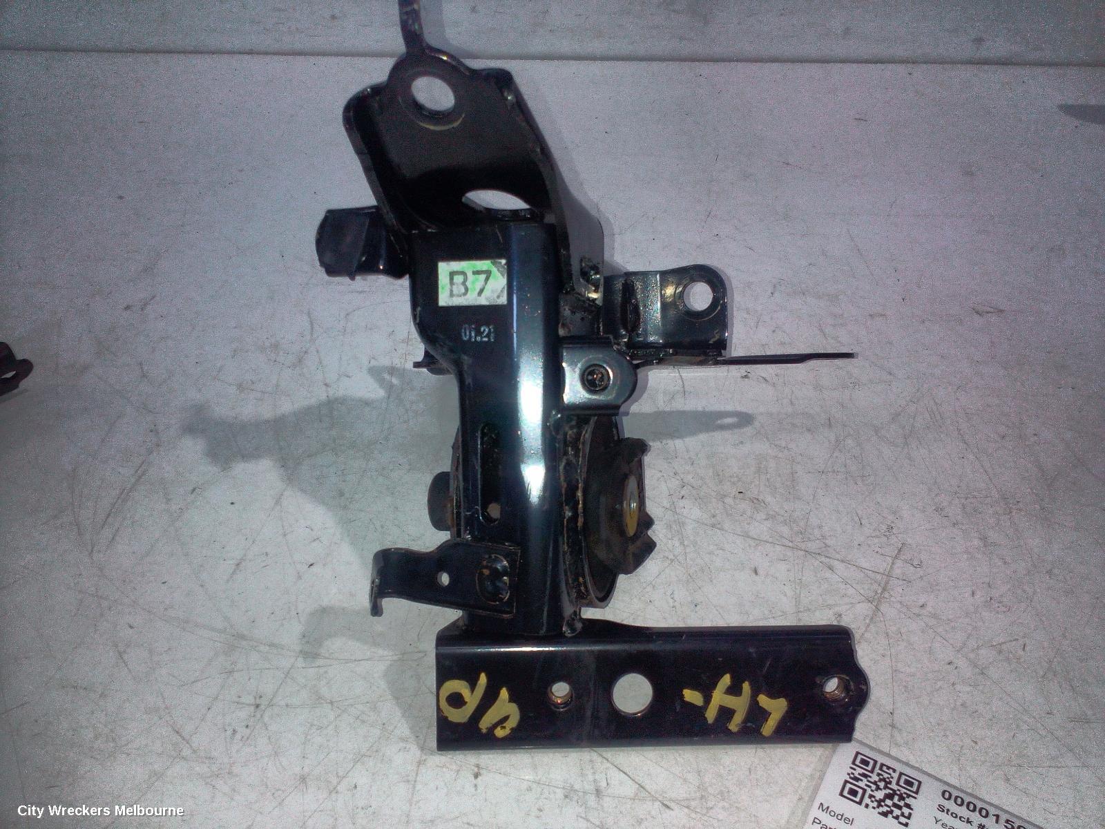 TOYOTA PRIUS MOUNT, NHP10, PRIUS C, 12/2011 - 03/2020