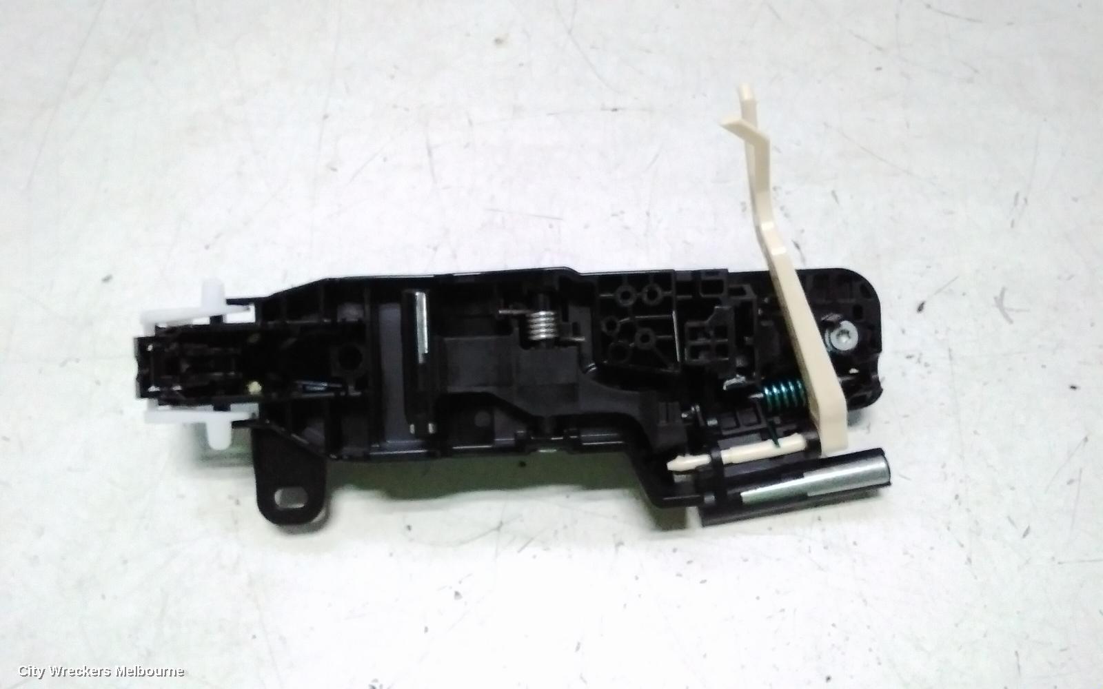 TOYOTA KLUGER DOOR HANDLE, LH REAR, OUTER, COLOUR CODED, XU70 SERIES, 03/2021 ONWARDS