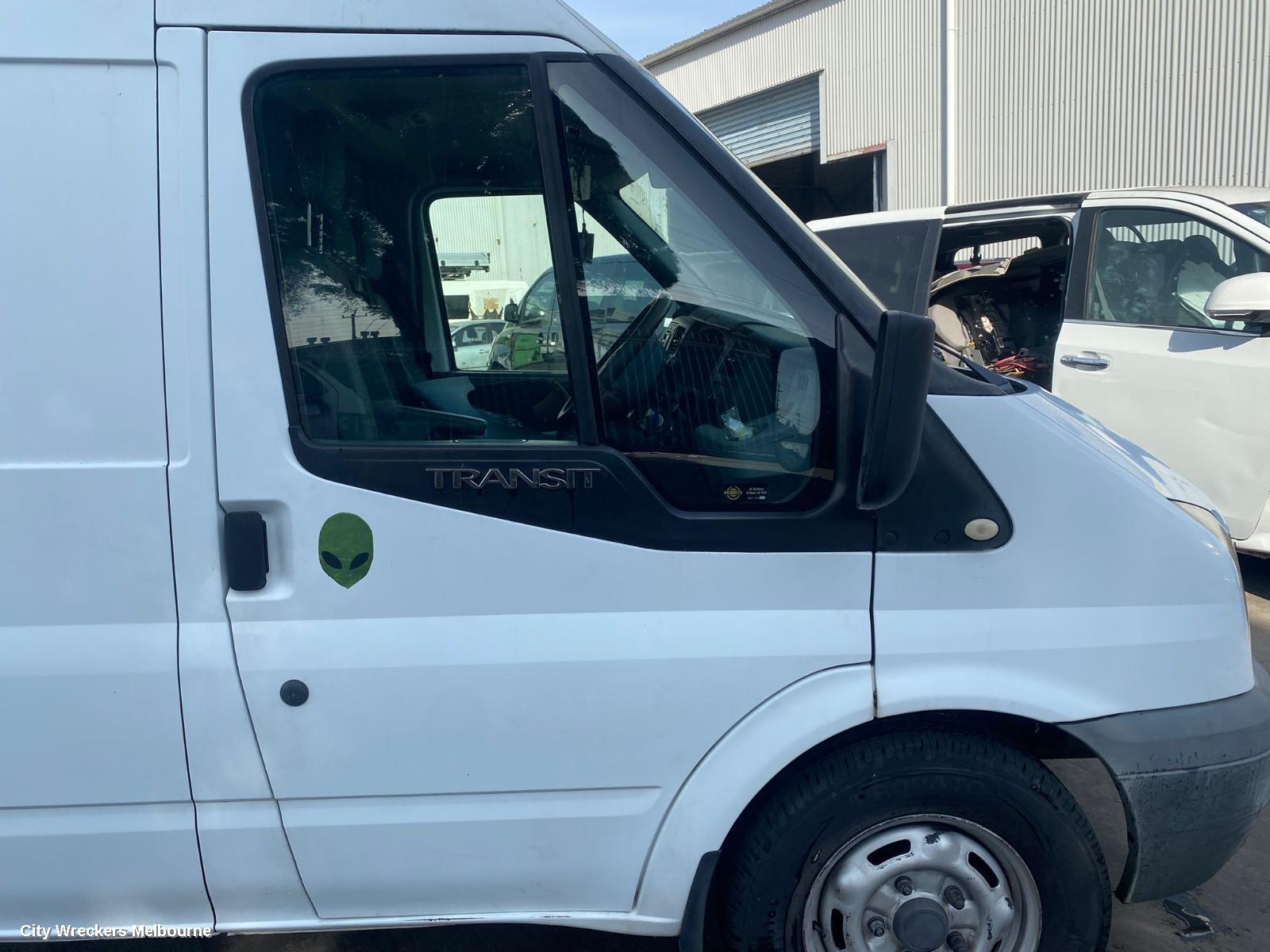 FORD TRANSIT LEFT GUARD, VM SI-II, NON REPEATER TYPE,09/2006 - 02/2014