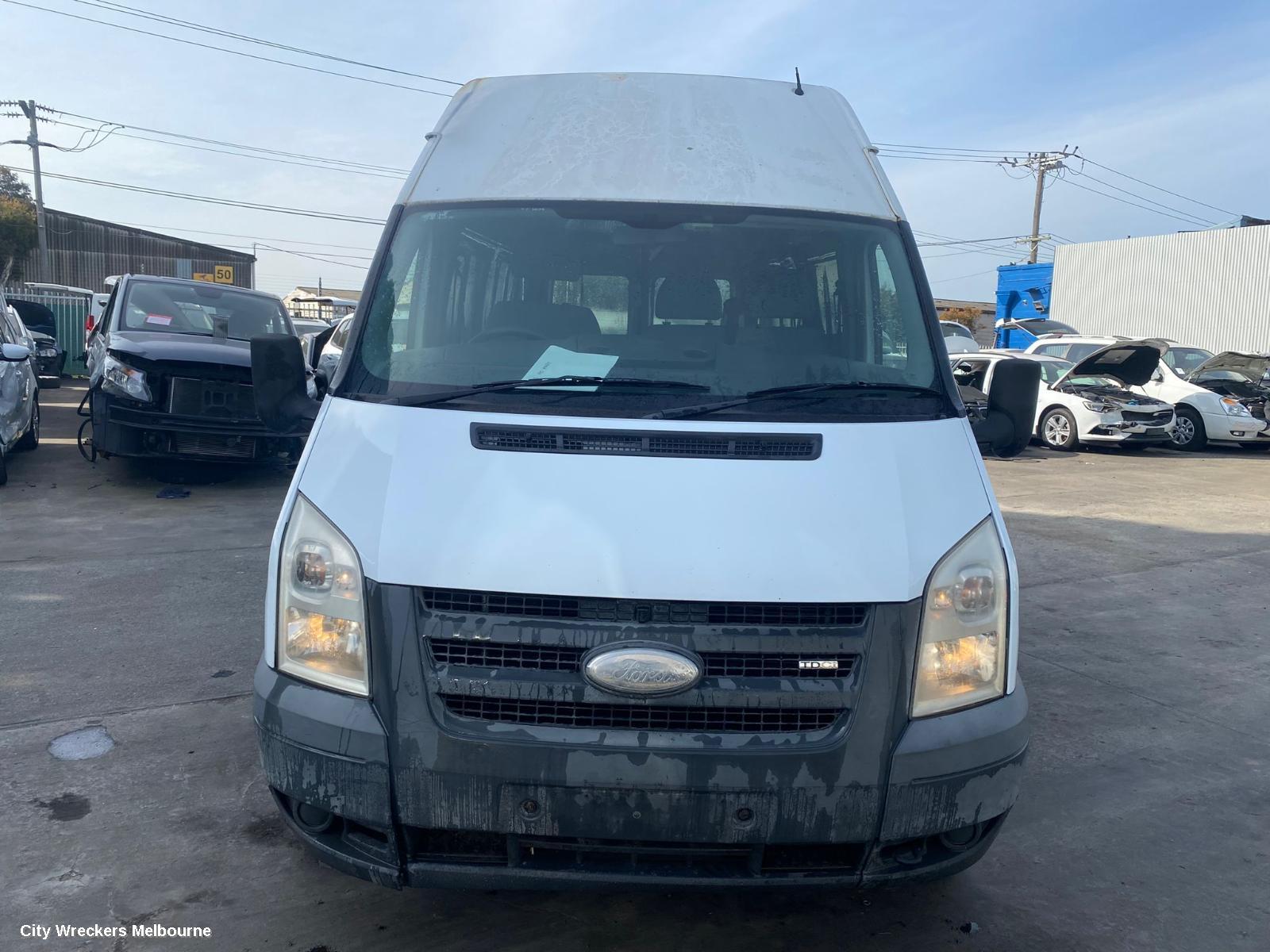 FORD TRANSIT RIGHT HEADLAMP, VM SI-II, 09/2006 - 02/2014