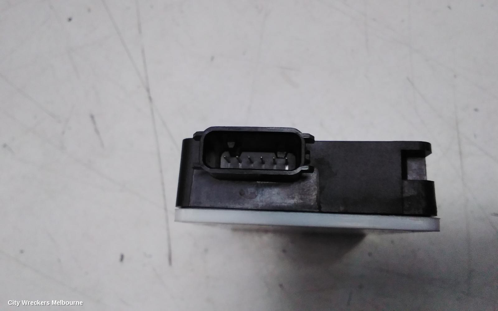 MERCEDES CLA CLASS REVERSE CAMERA, FRONT RADAR SENSOR (BEHIND GRILLE MOUNTED), C117, 06/2014 - 02/2019