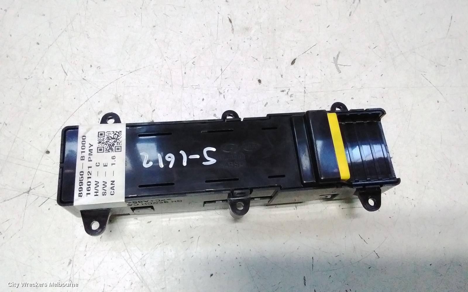 HYUNDAI GENESIS, SWITCH PANEL WITH FRONT SEAT ADJUSTMENT, DOOR LOCK & REAR BLIND (IN REAR CENTRE ARM REST), DH, 11/2014 - 01/2018, 89950 B1000 FRONT ADJUSTMENT AND HEATED BUTTON : 151085