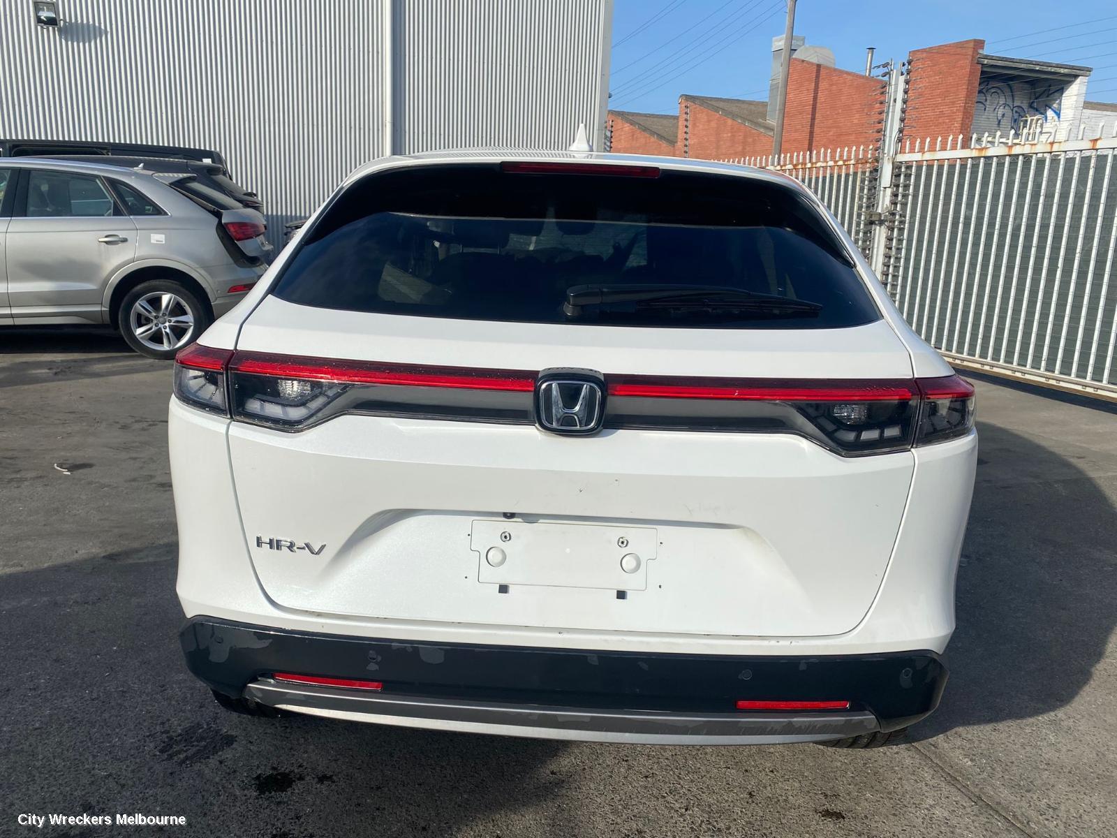 HONDA HRV RIGHT FRONT WINDOW REG/MOTOR, RV, 12/2021 ONWARDS