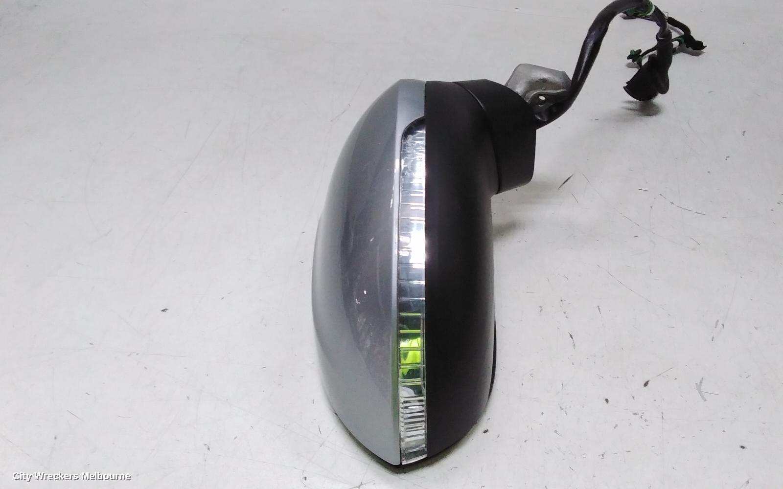 VOLKSWAGEN PASSAT RIGHT DOOR MIRROR, B8/MK7, POWER FOLD, W/ AUTO DIM TYPE, 06/2015 - 10/2019