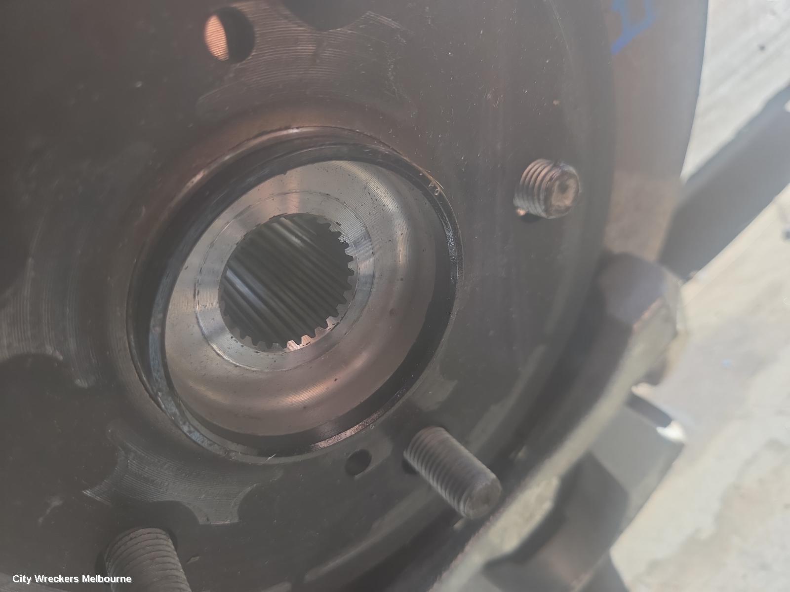 TOYOTA COROLLA CROSS LEFT FRONT HUB ASSEMBLY, XG10, 2WD, 01/2022 ONWARDS
