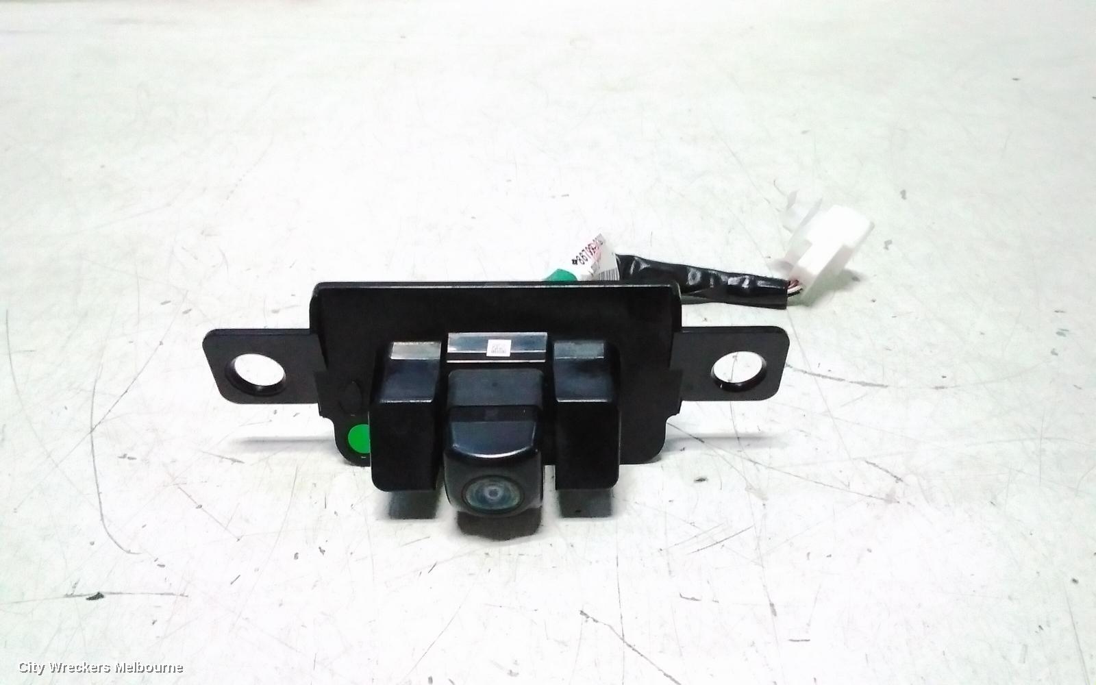 TOYOTA CAMRY REVERSE CAMERA, REVERSE CAMERA, XV70, 09/2020 - 05/2024